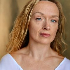 Veronica Ellis
