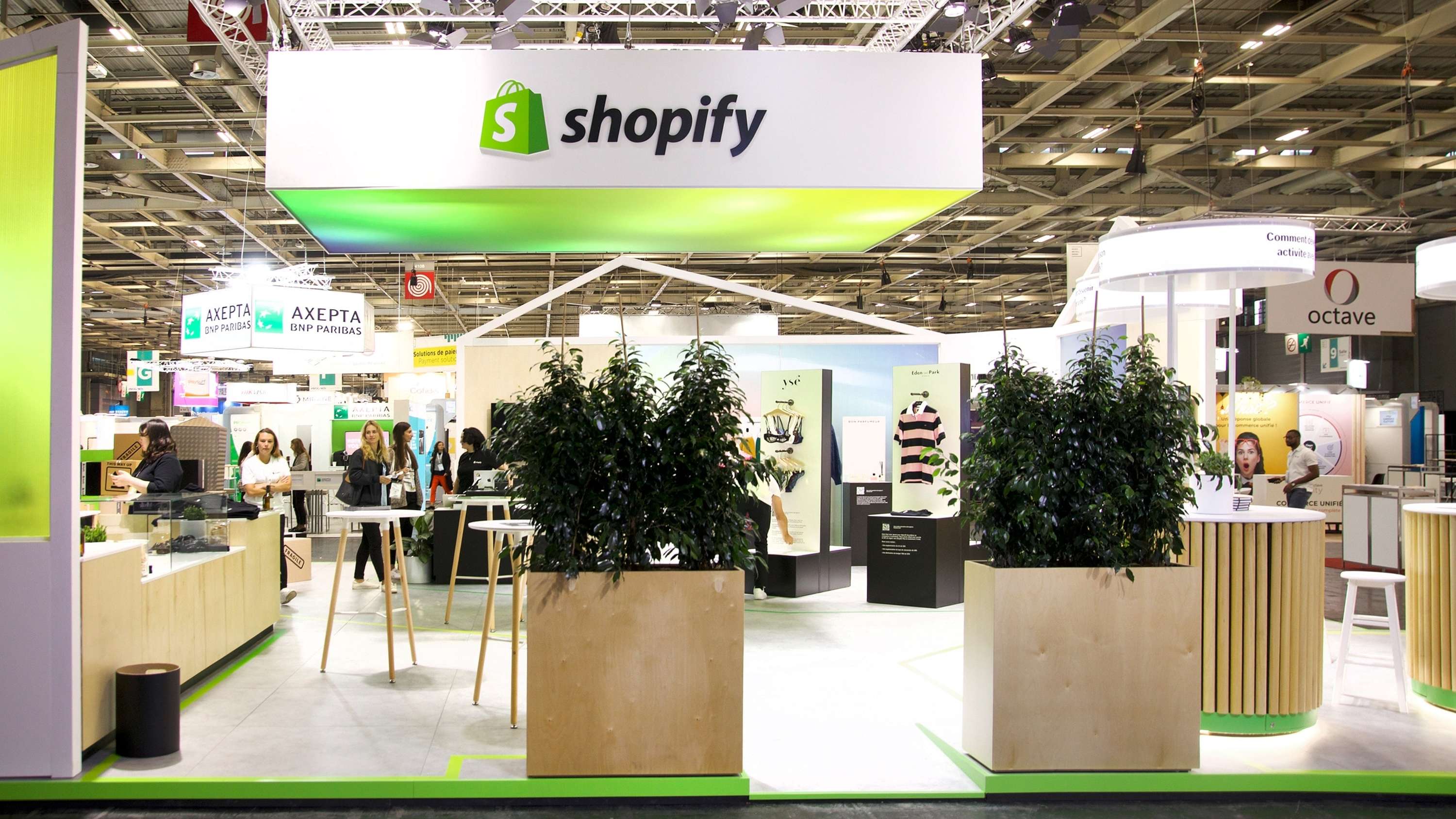 Shopify stand, Paris Retail Week by B&J