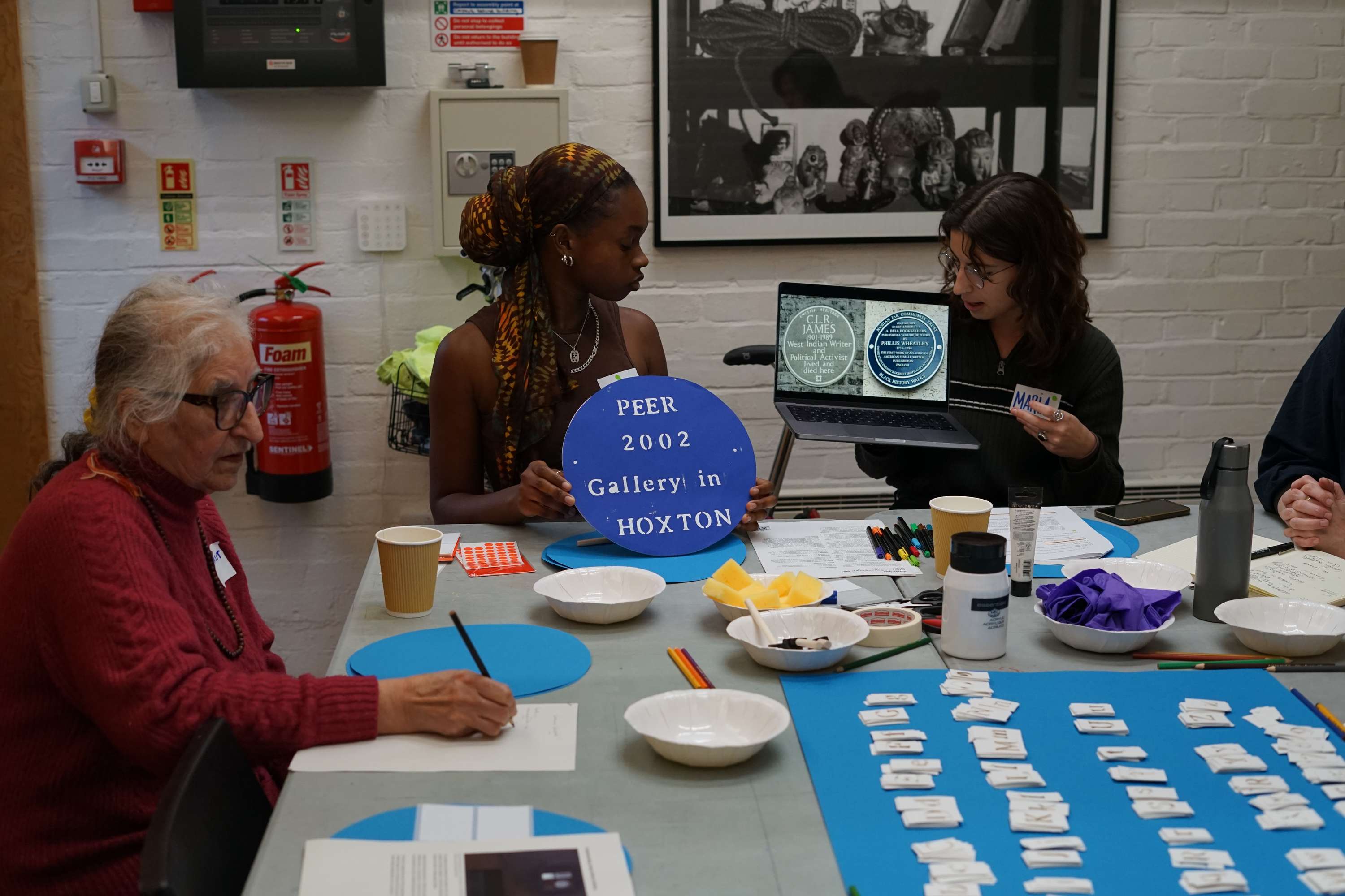 Commemorating Unseen Stories in Hackney (closed workshop) by Maria Herrero Tejada