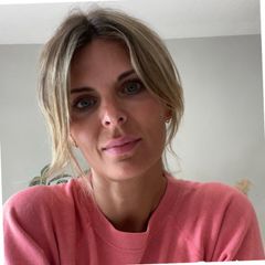 Laura Bailey