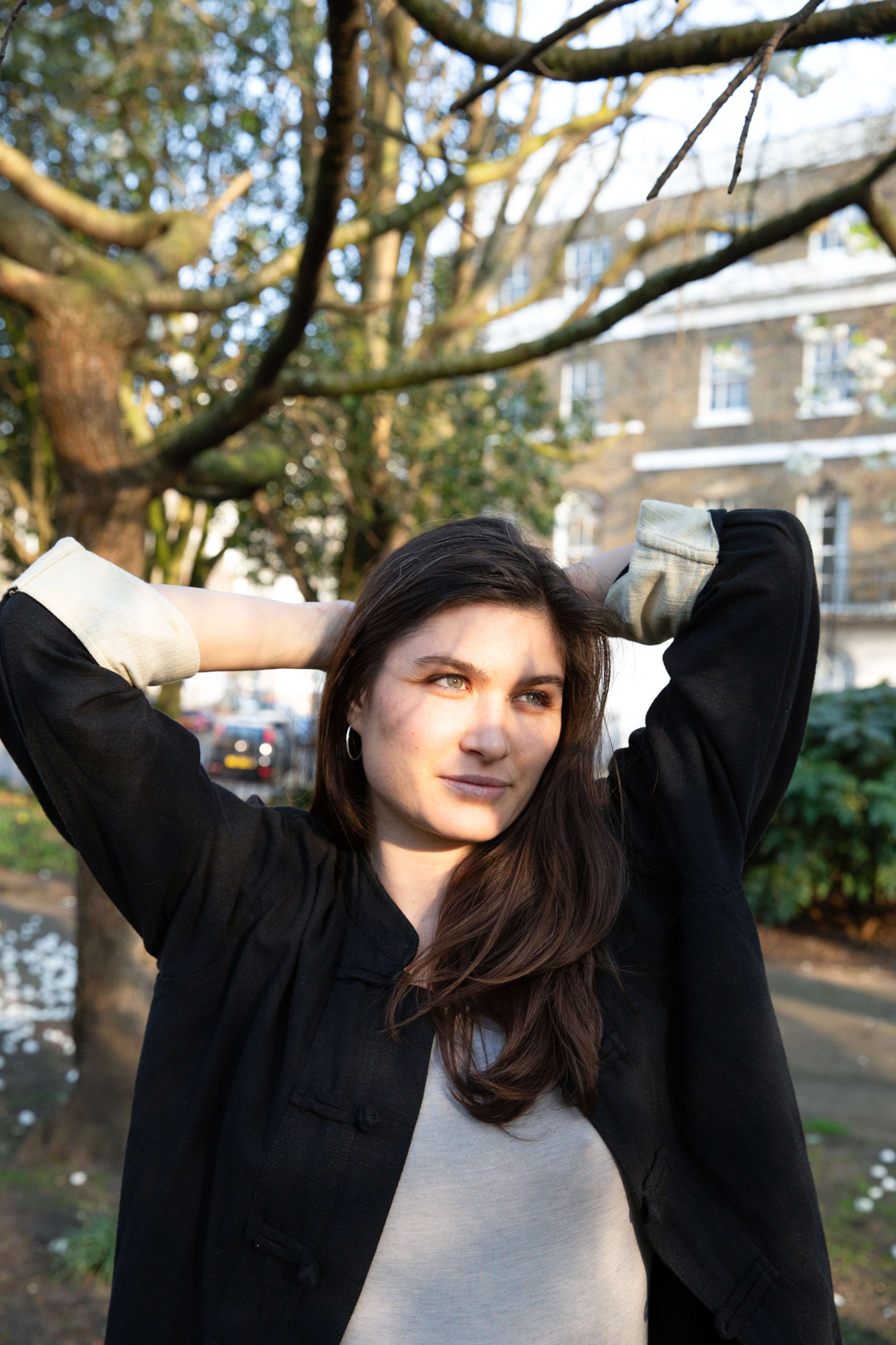 the colours of spring: an outdoor portrait session with Bea by carla cuomo