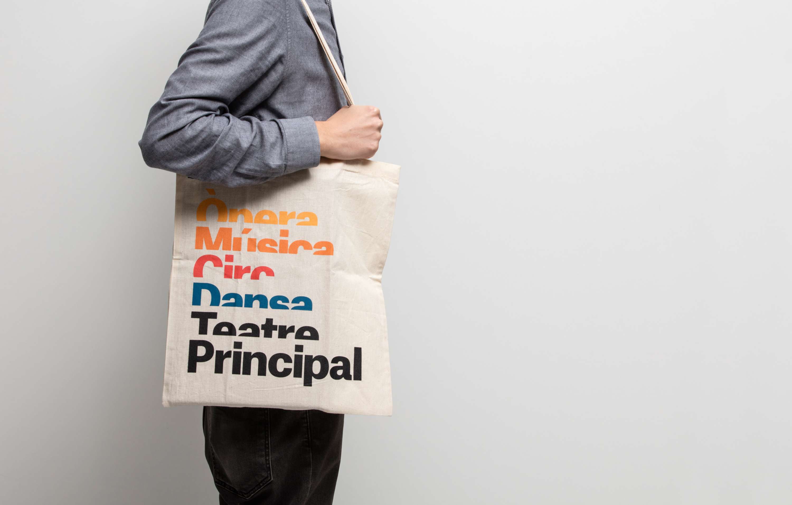 Teatre Principal by Astrid Stavro