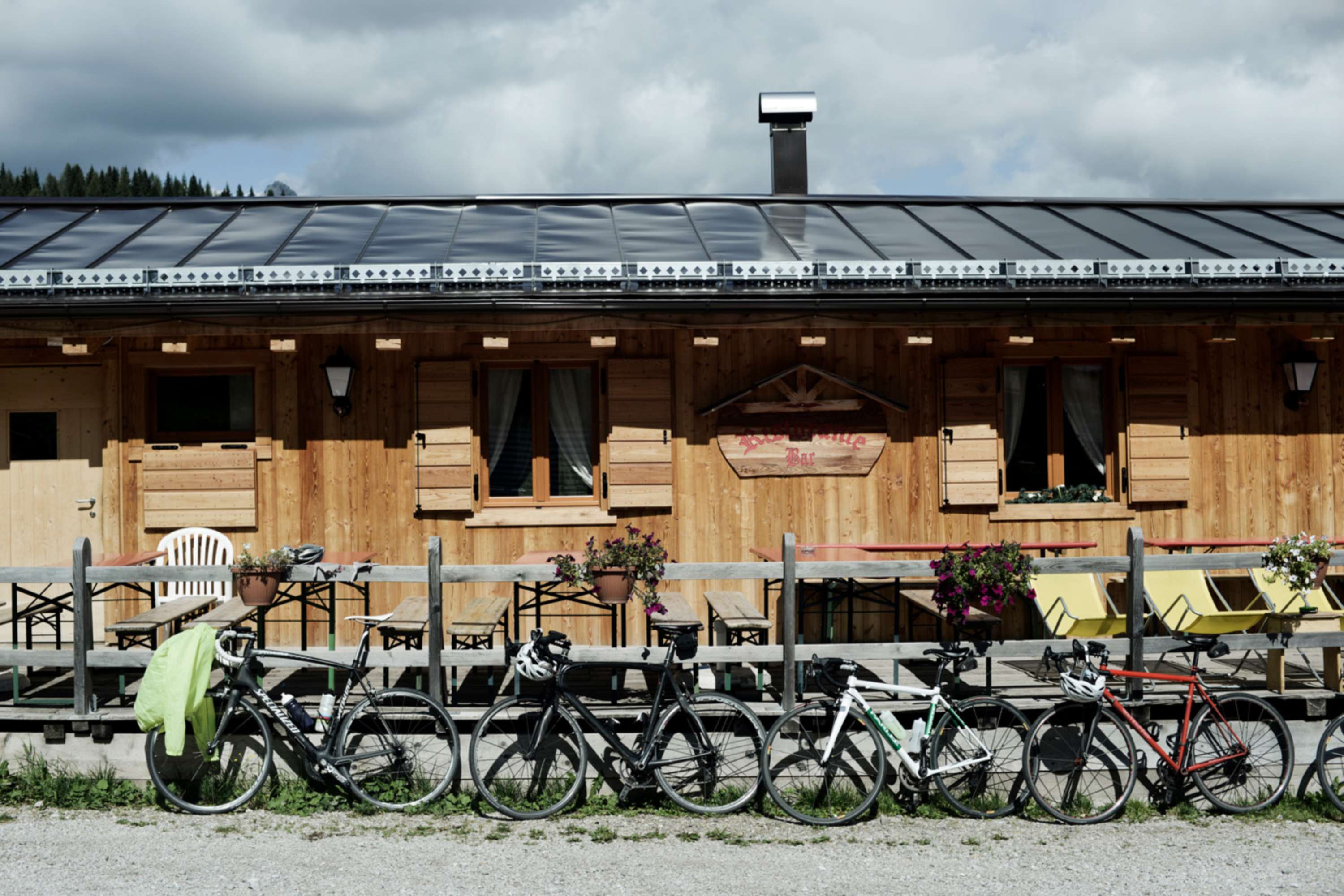 Rapha - Cent Cols by Owen Richards