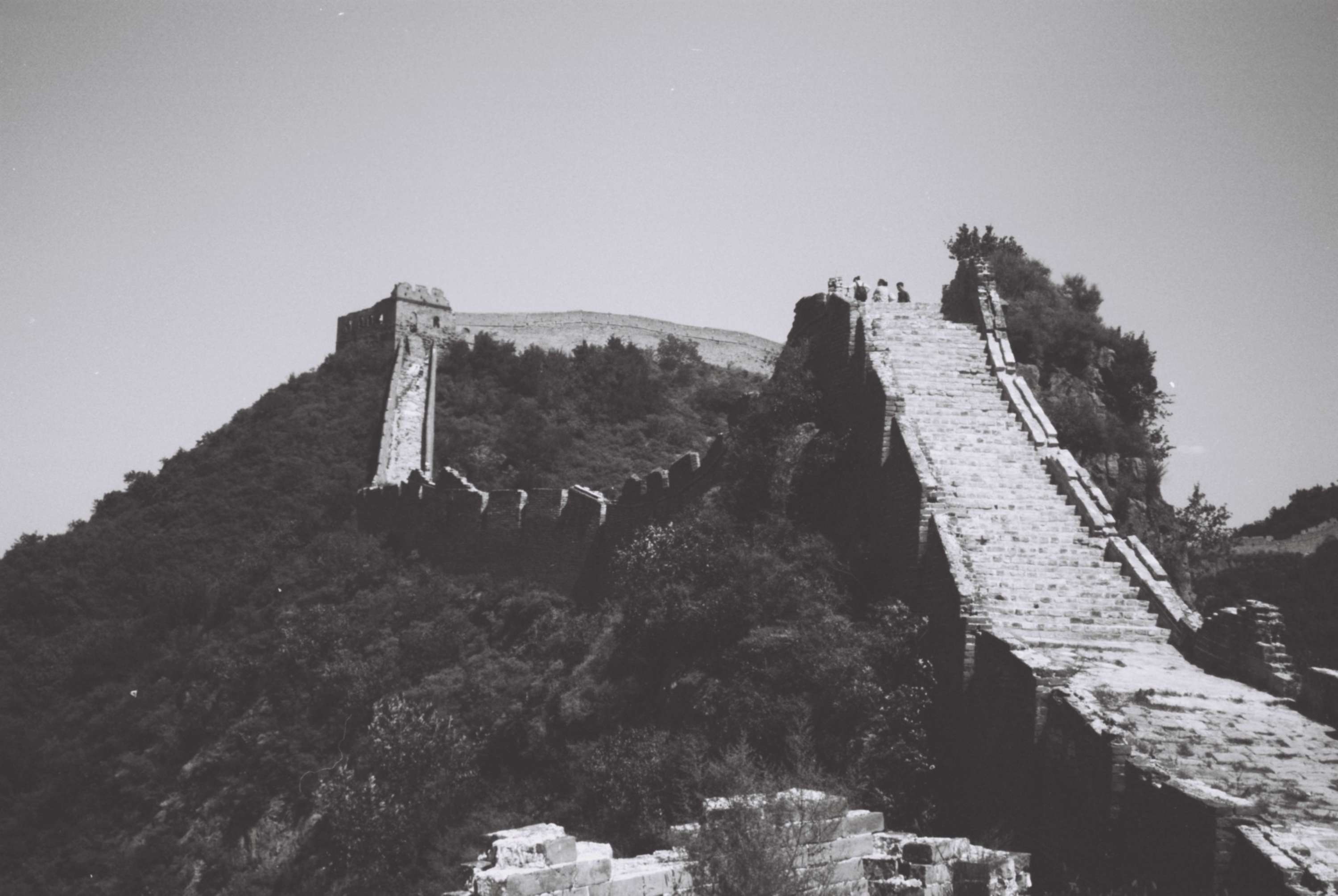 Jinshanling by Lewis Jennings
