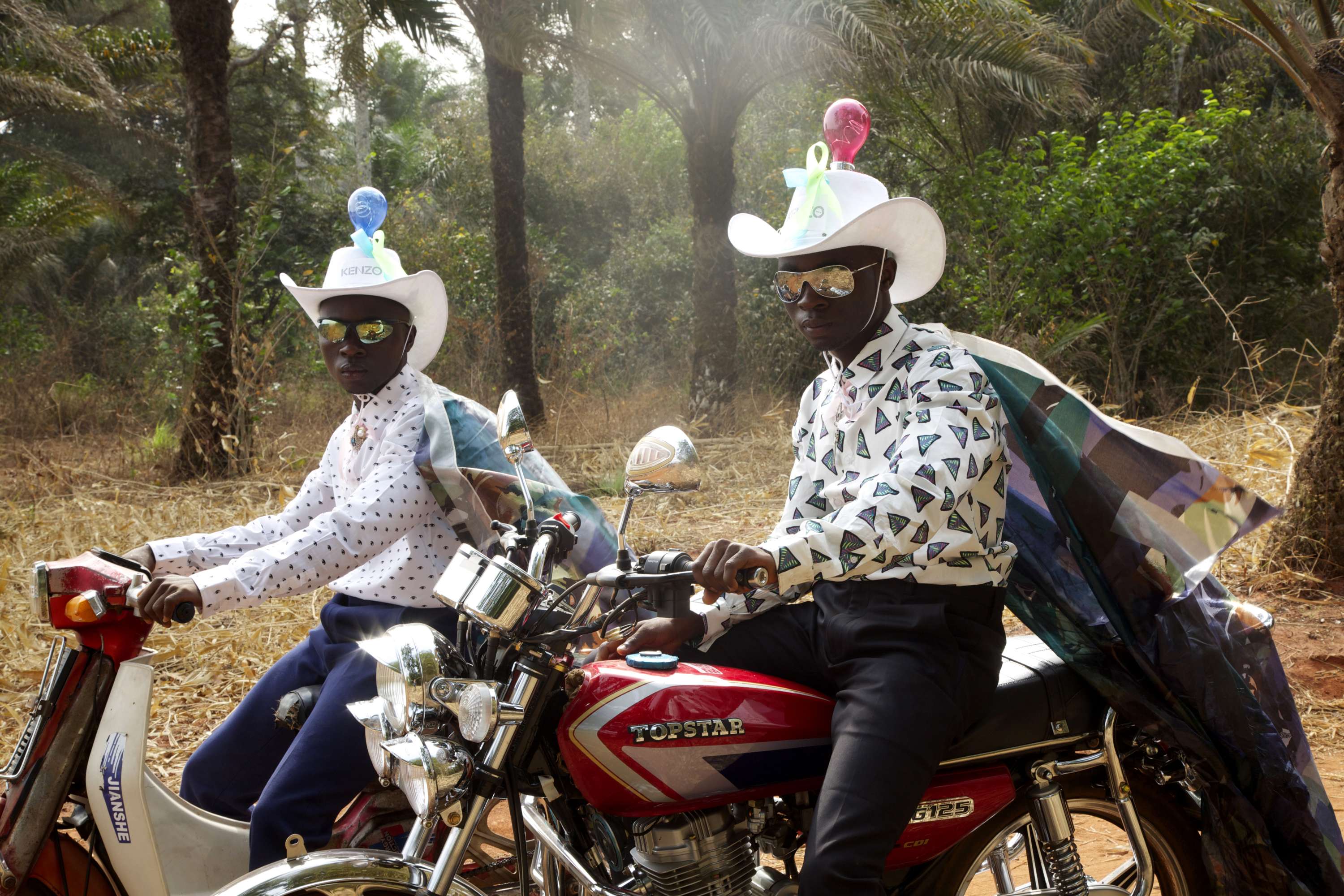 Gidi gidi bu ugwu eze (Unity is strength) for Kenzo | Editorial Film & Photo Series by julie machin