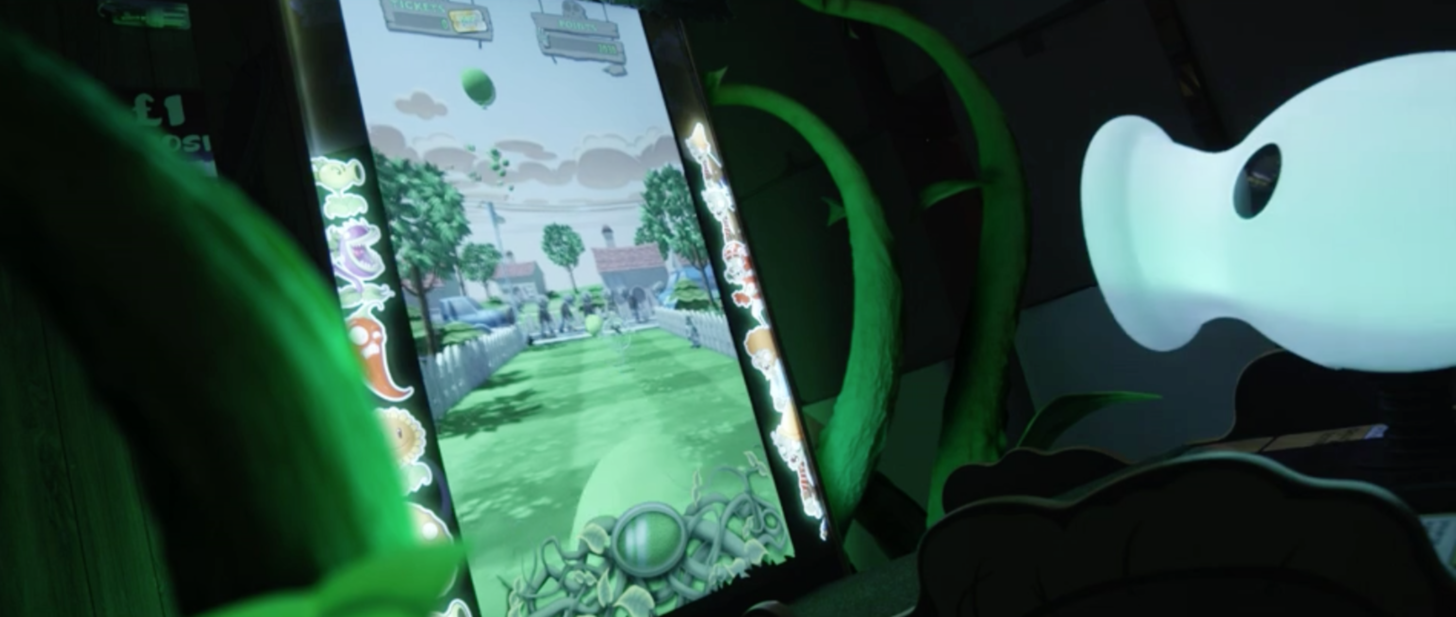 PLANTS VS ZOMBIES by David Stell
