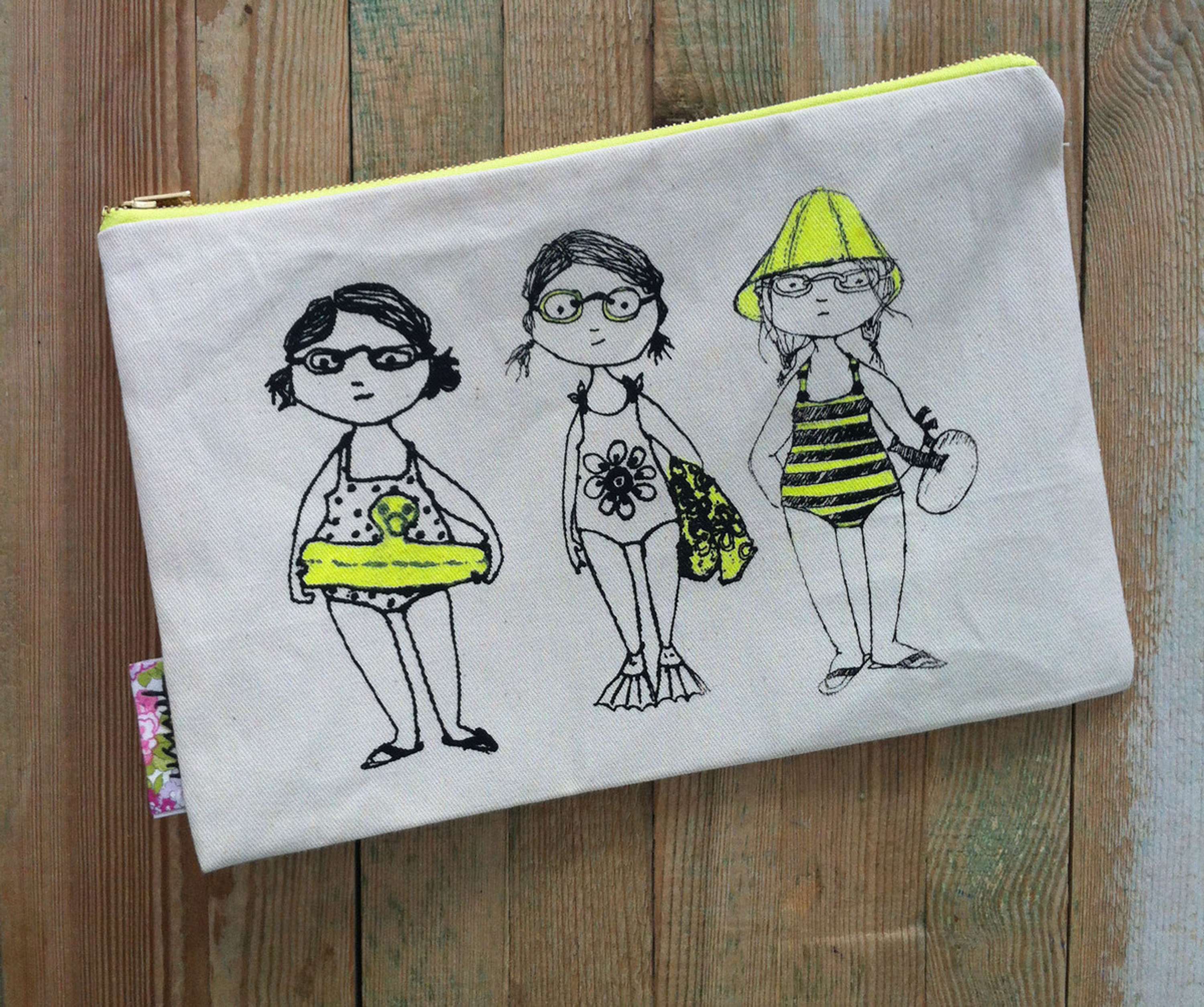 Screen Printed Purses  - Usua by Usua Perez Echegoyen