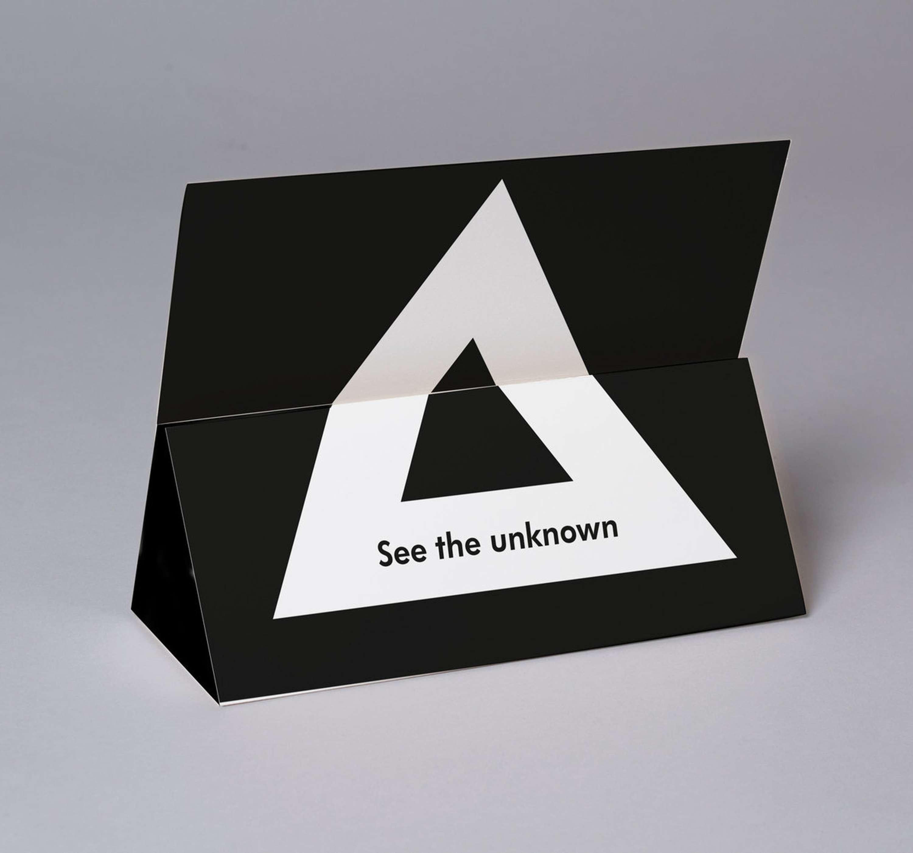 Specta - packaging by Andy Tharagonnet