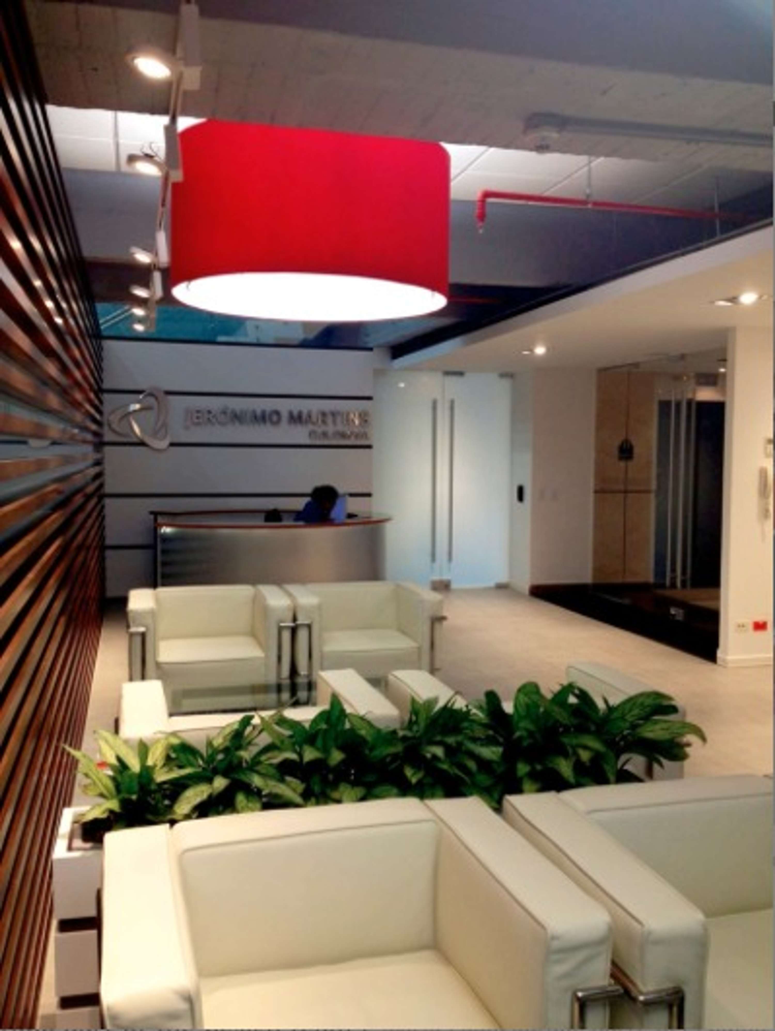 Jerónimo Martins - Office Design by Juan Sebastian Rangel Mejia