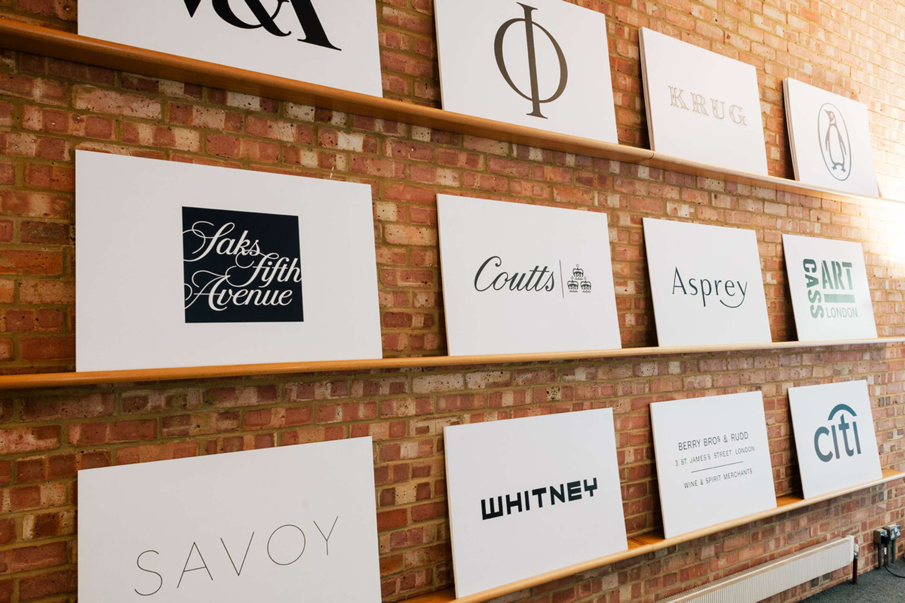 THE DOTS GRAPHIC DESIGN PORTFOLIO MASTERCLASS by Pentagram
