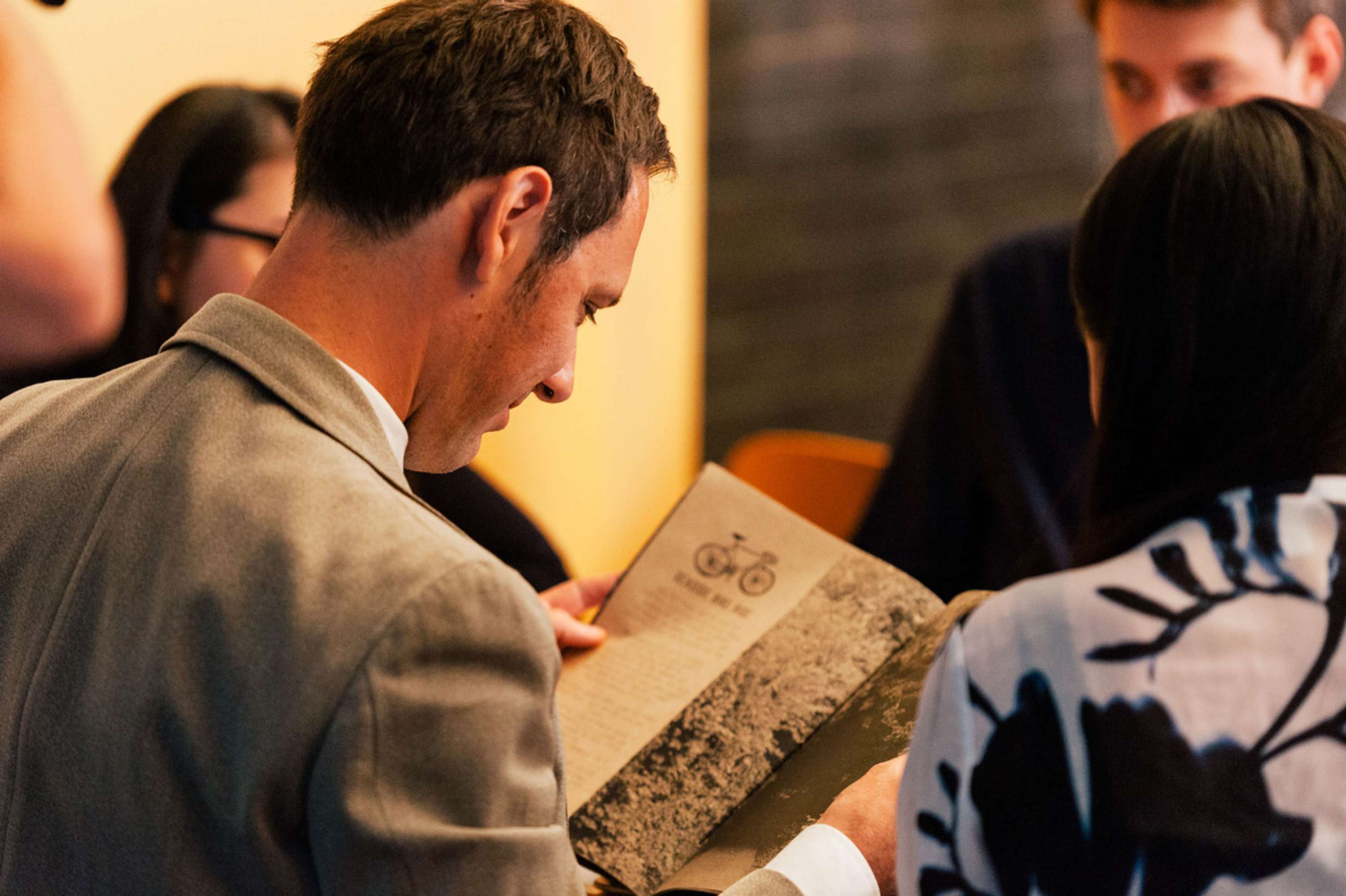 THE DOTS GRAPHIC DESIGN PORTFOLIO MASTERCLASS by Pentagram