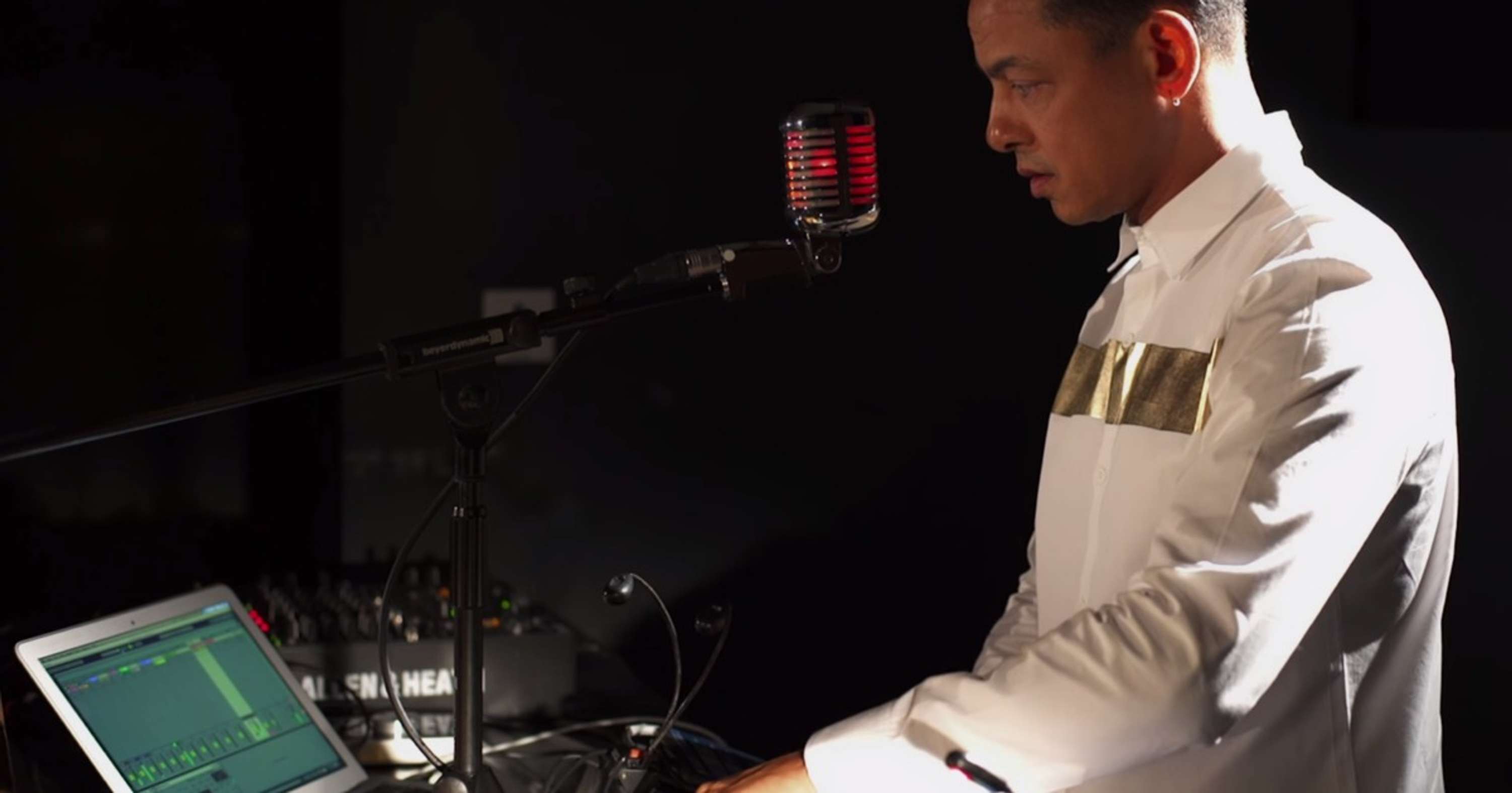 RA Sessions: Portable - Stand By / I Reflect Thee | Resident Advisor by Resident Advisor