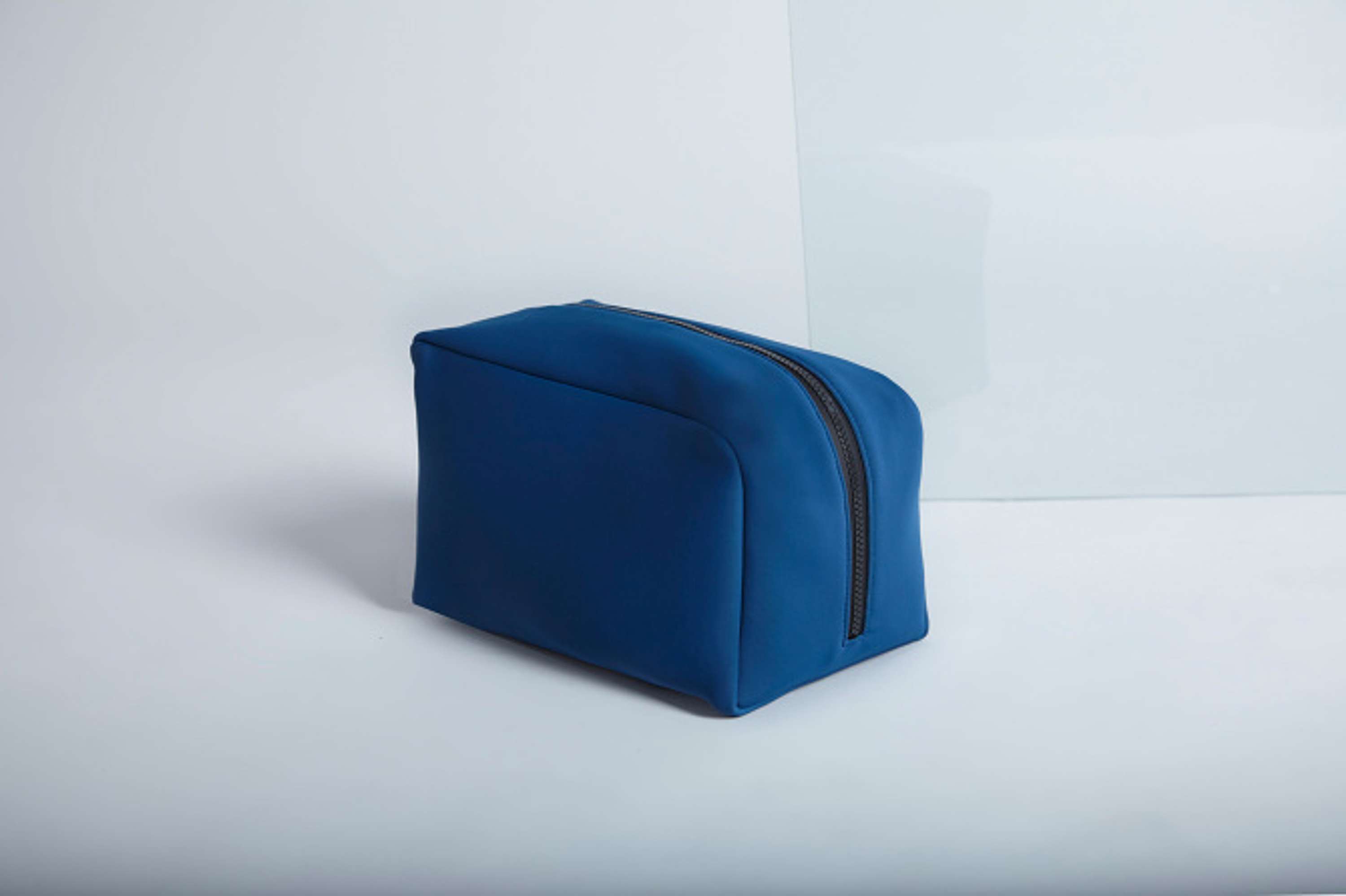 NEOSS LDN Product shots by Samantha Rubinstein
