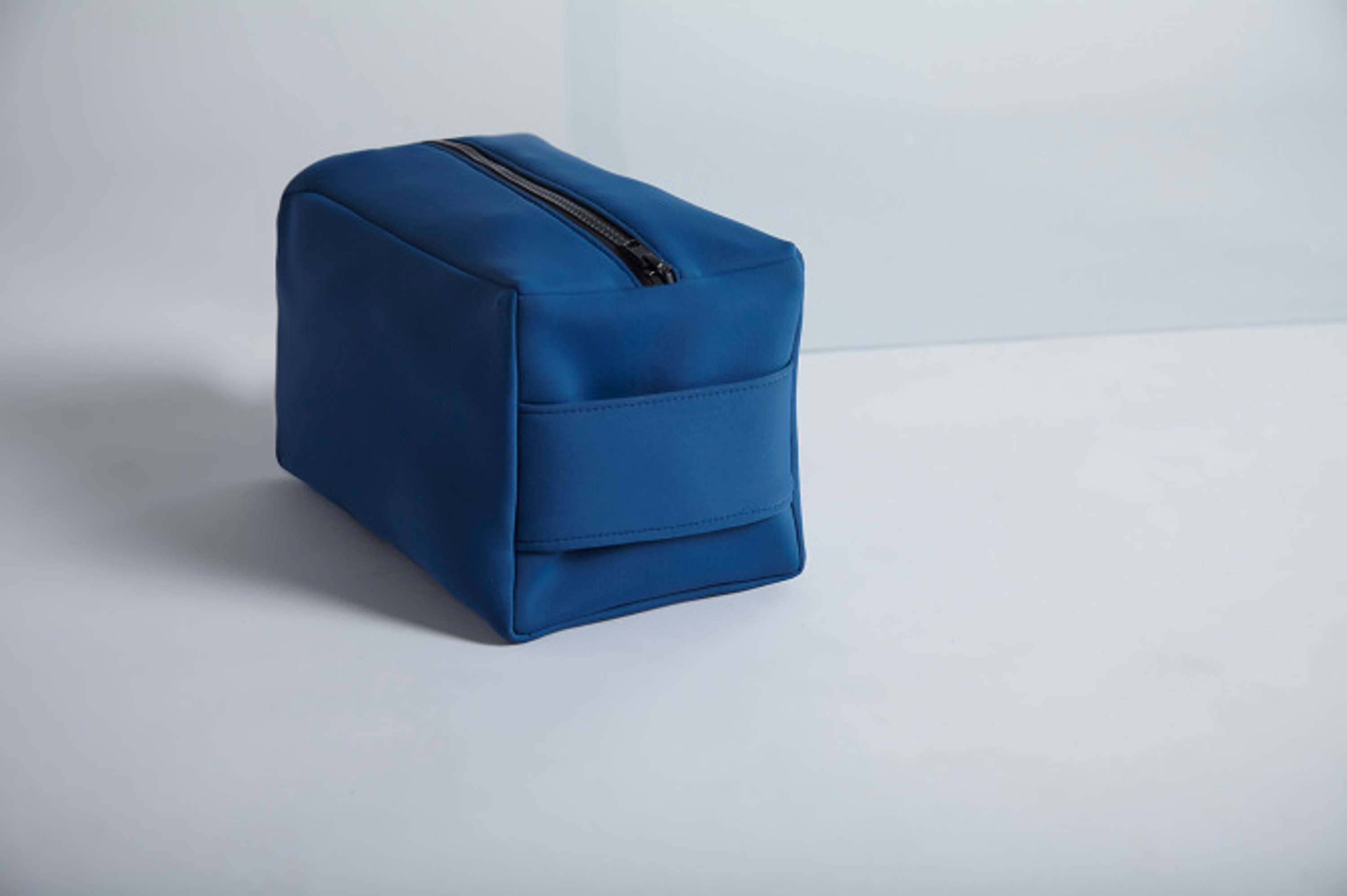 NEOSS LDN Product shots by Samantha Rubinstein