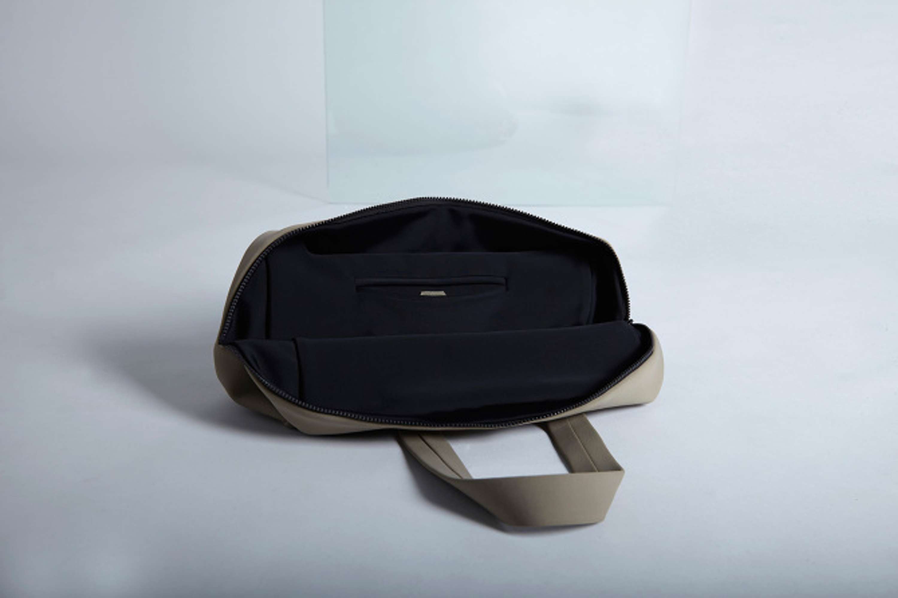NEOSS LDN Product shots by Samantha Rubinstein