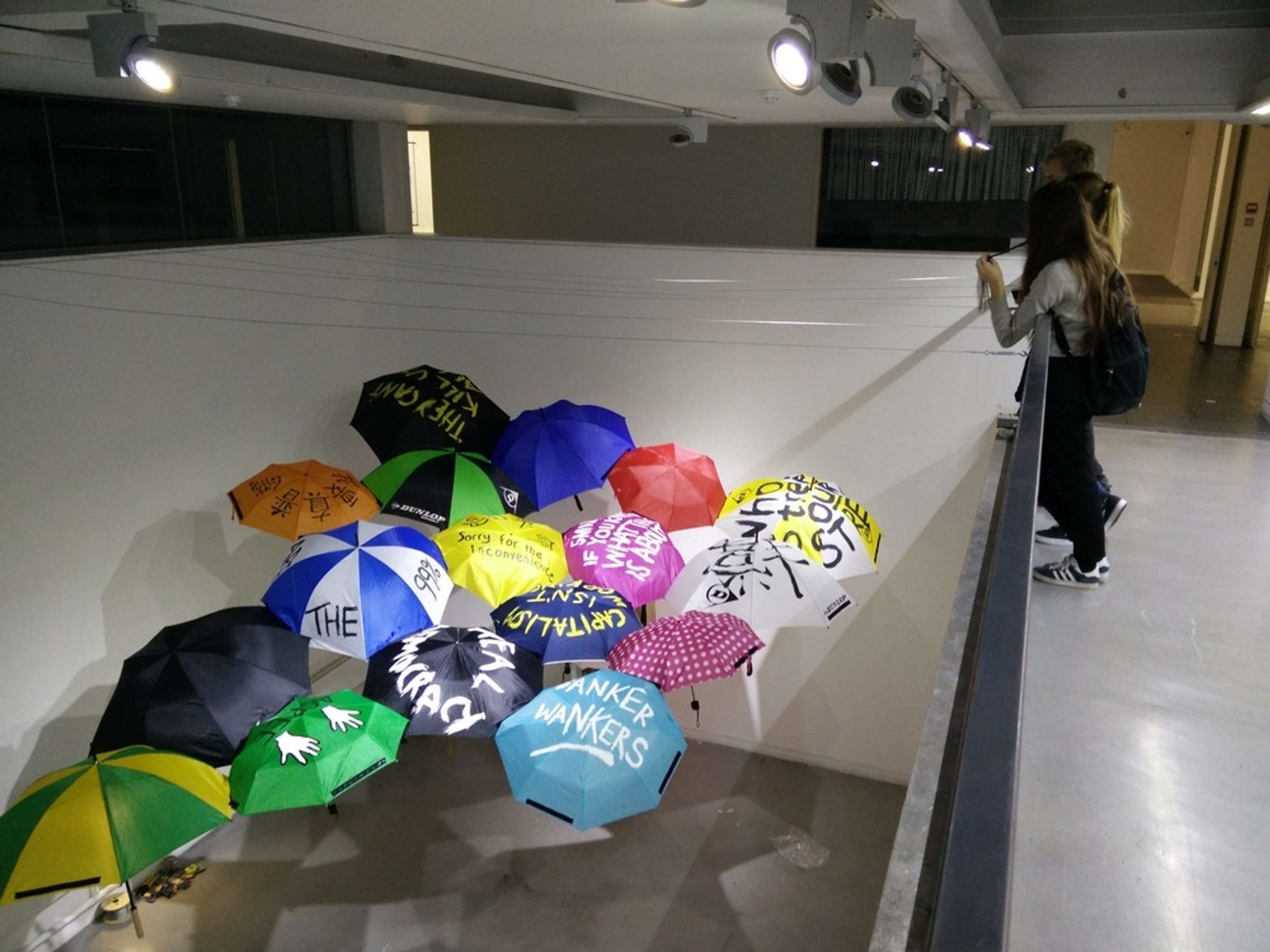 Disobedient Objects by Alistair Moncur
