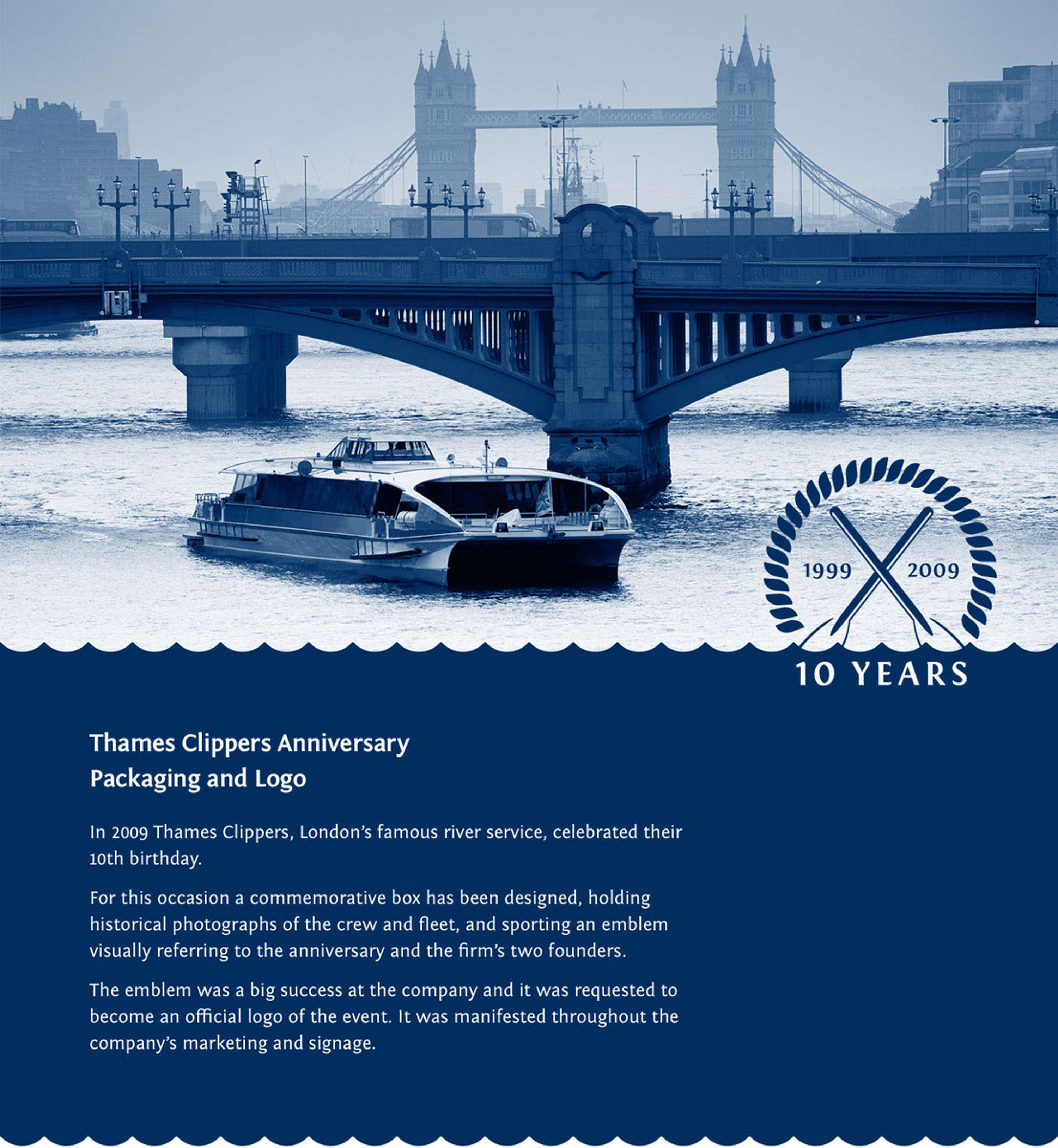 Thames Clippers by Aleksander Lenart