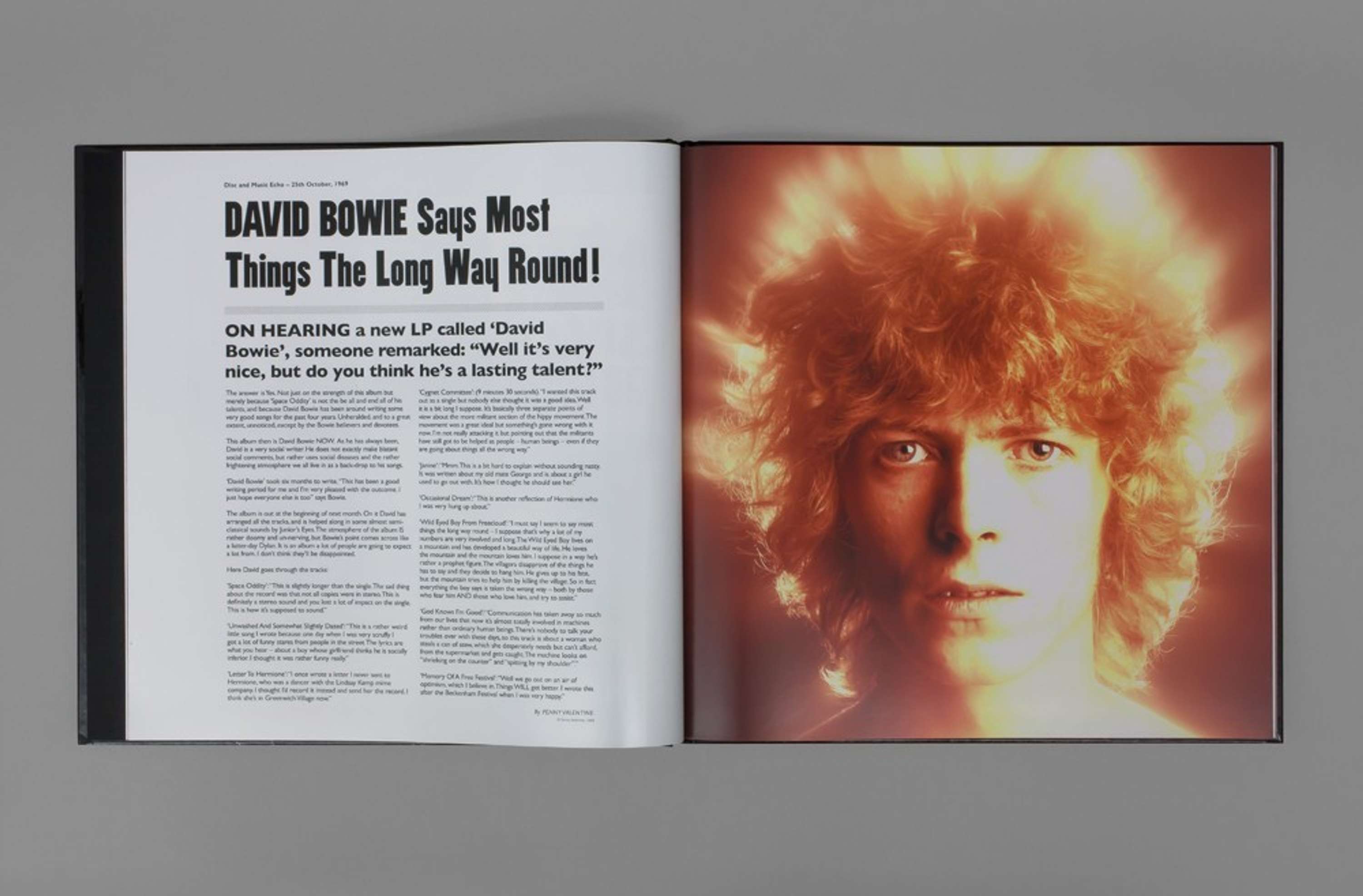 DAVID BOWIE | FIVE YEARS by Alison Fielding