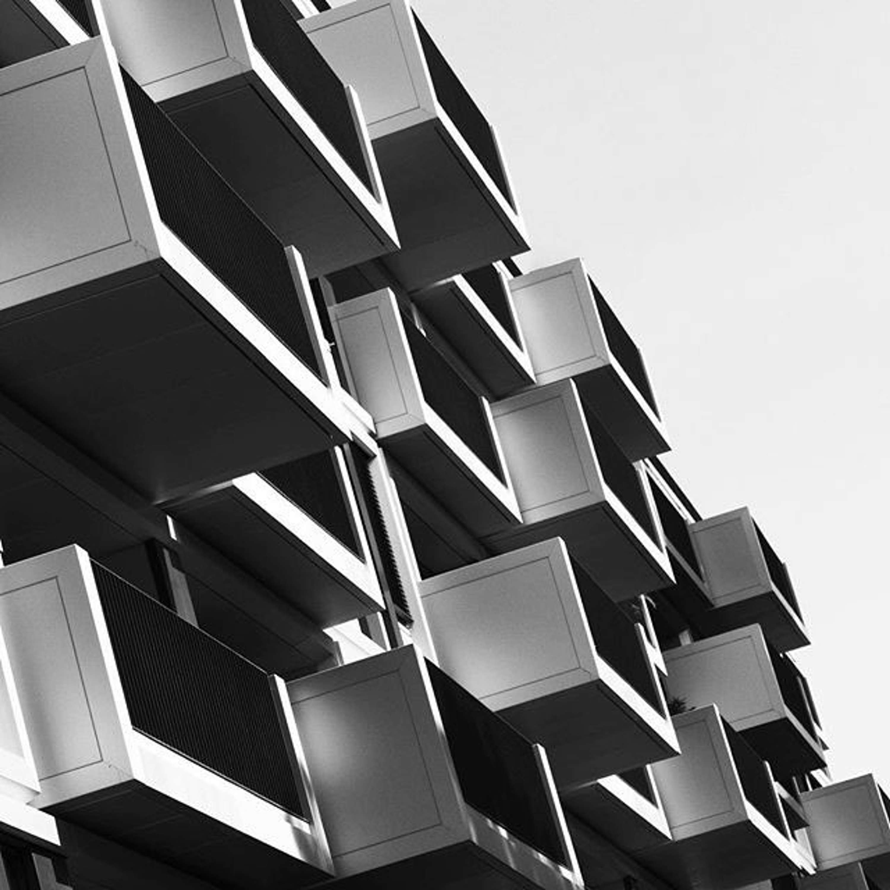Modern Geometry by Simone Hutsch