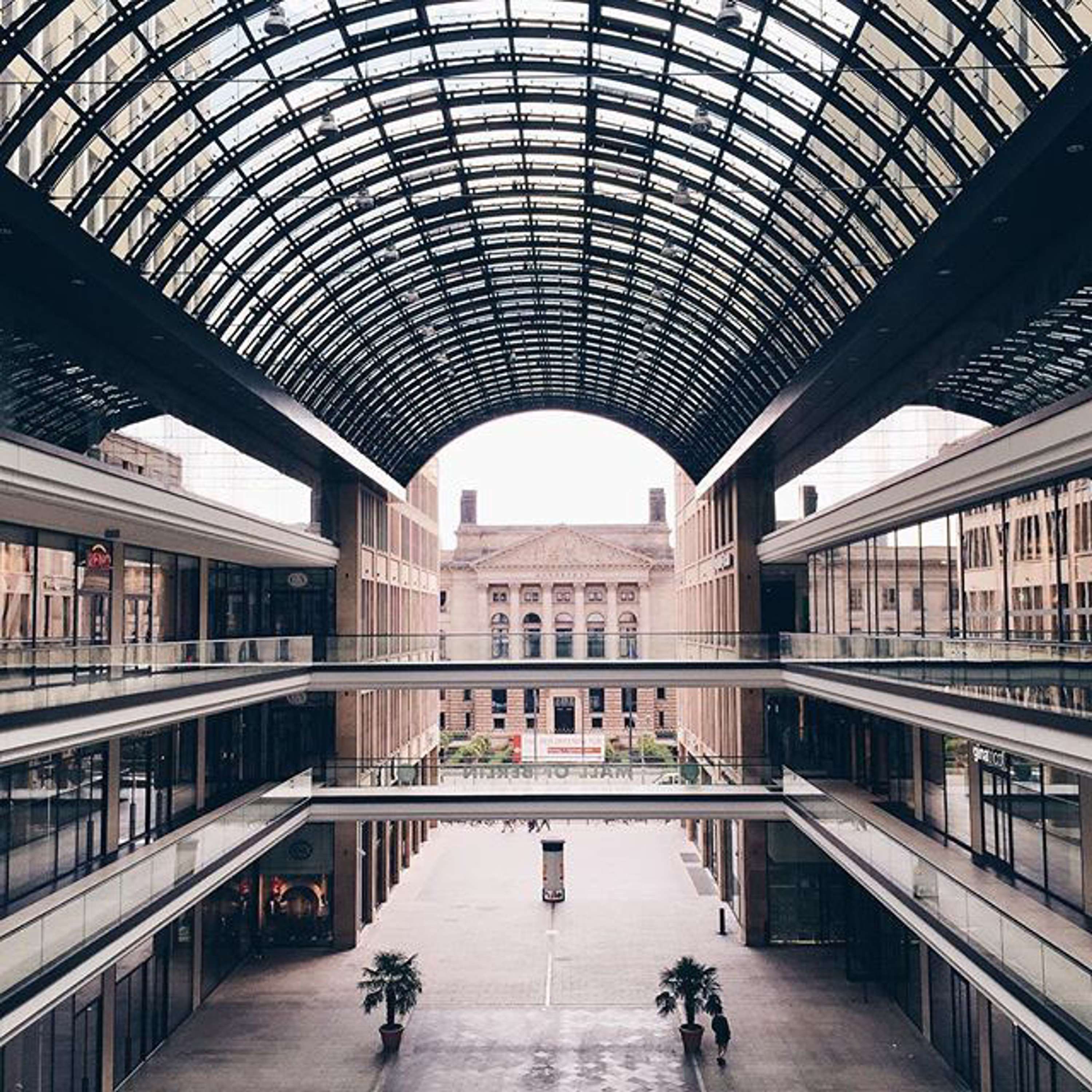 Modern Geometry by Simone Hutsch