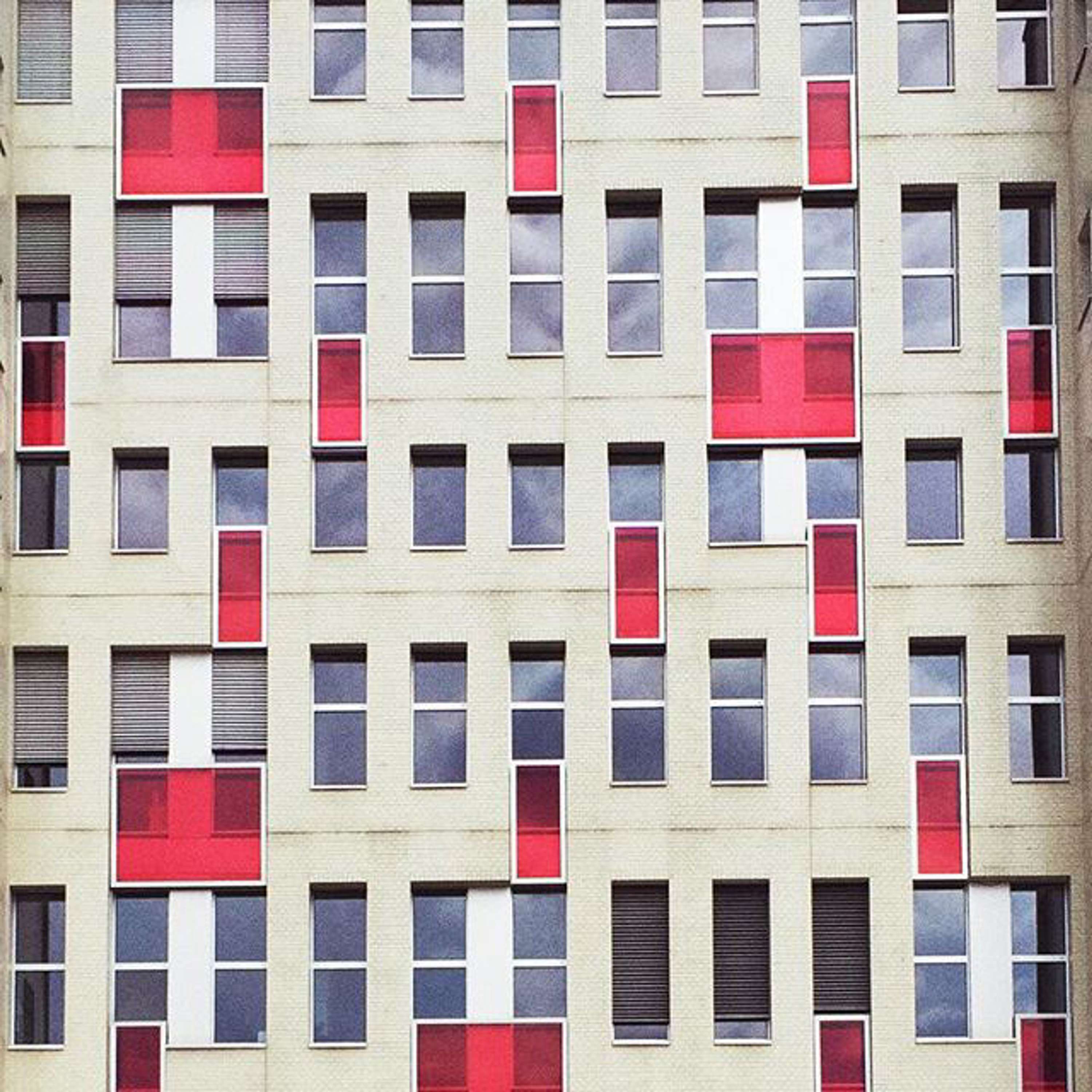 Modern Geometry by Simone Hutsch