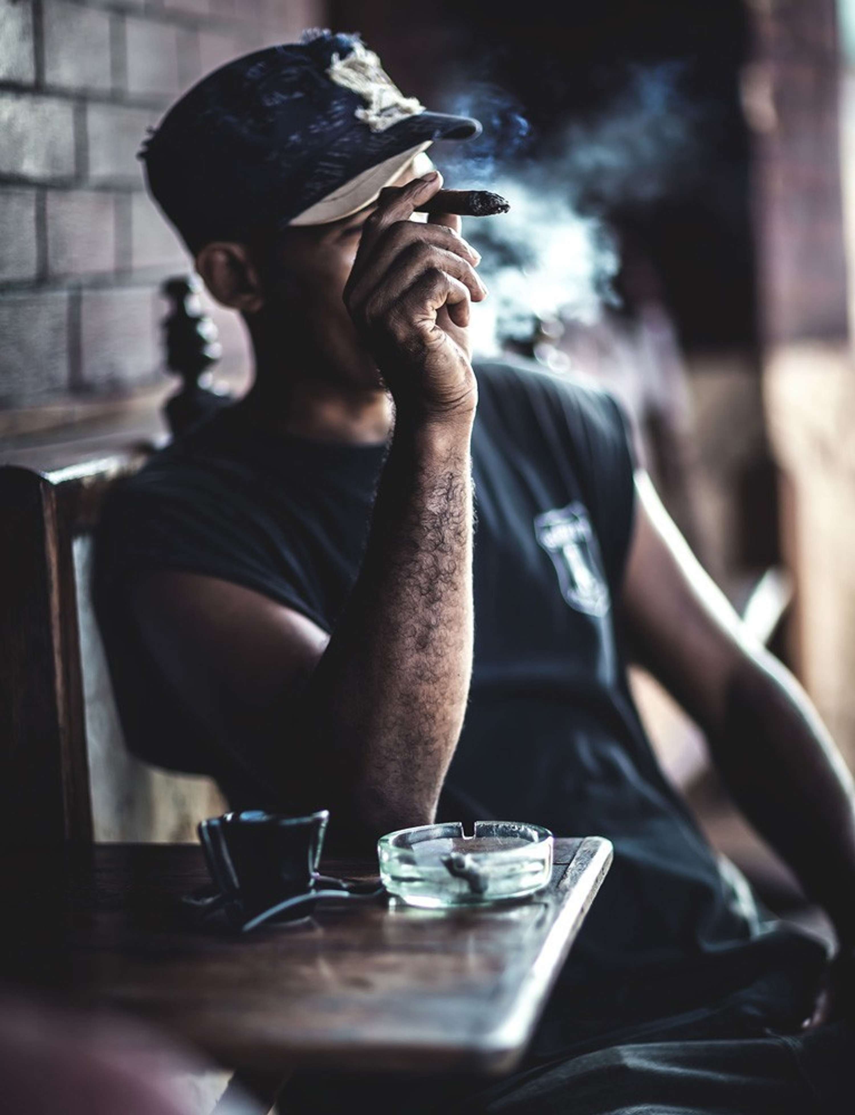Nigel Riches – Cuba by At Trayler