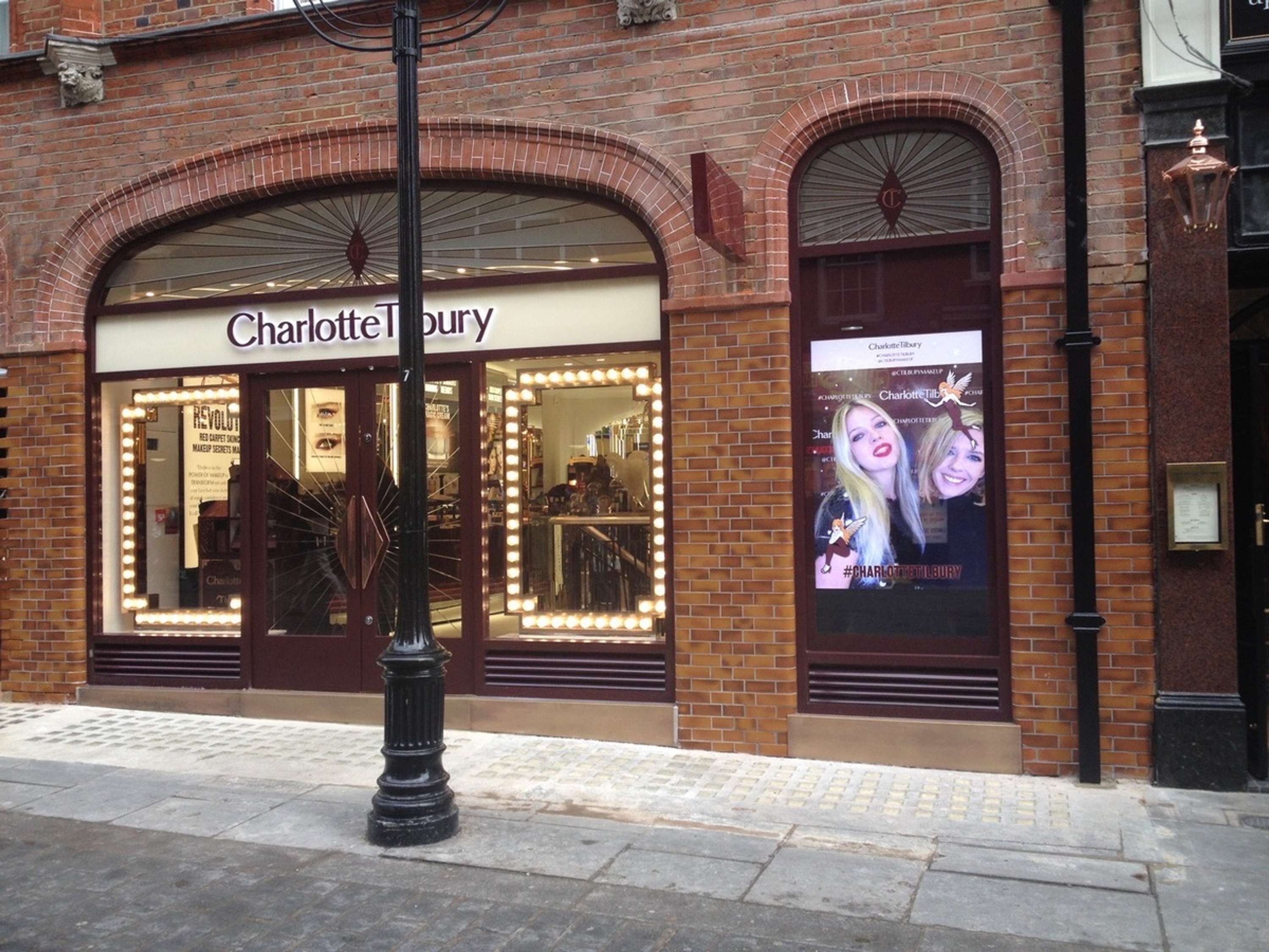 Charlotte Tilbury Store Launch by LOOKLOOK_exp