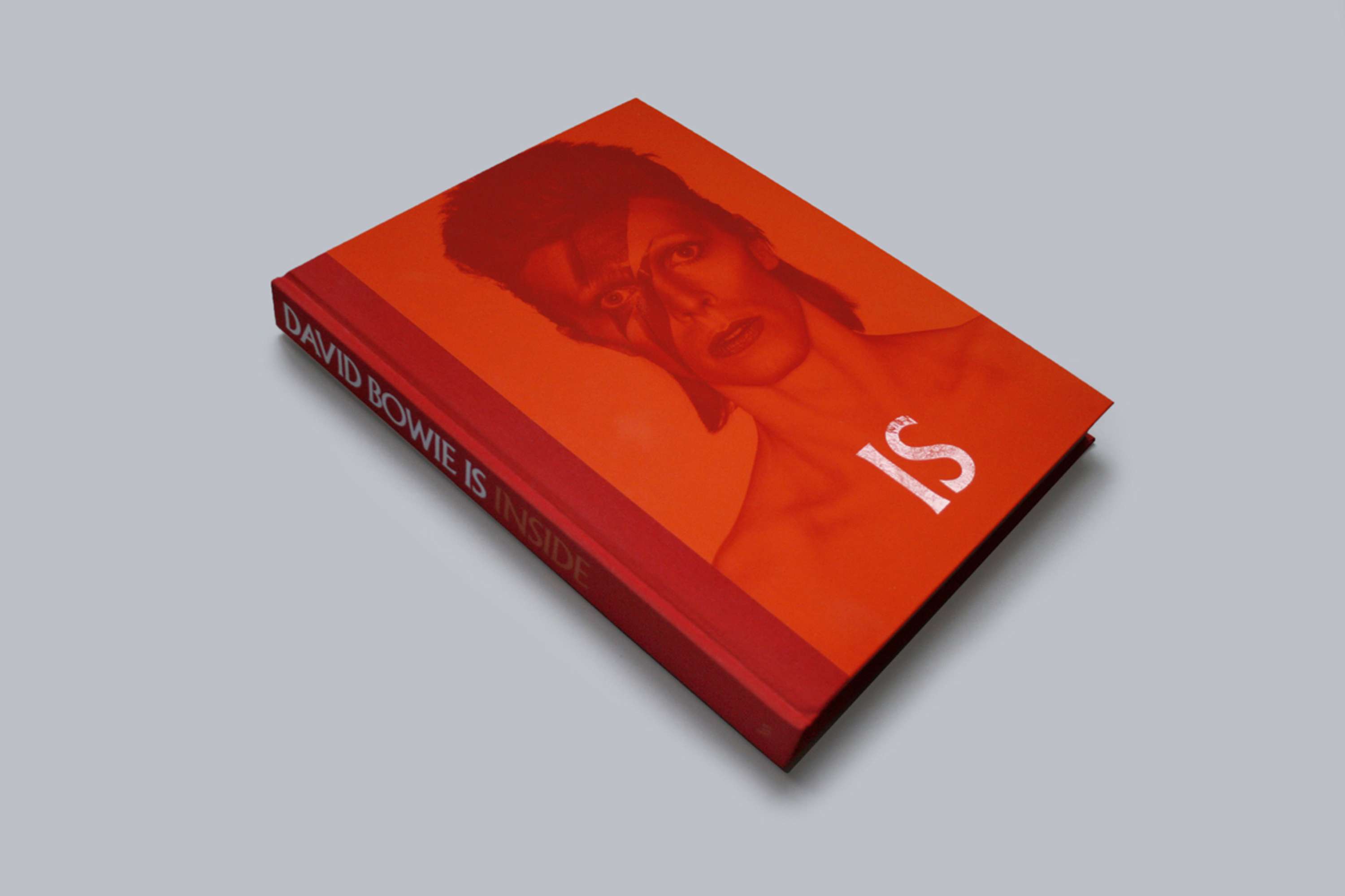 David Bowie — Is by Jonathan Barnbrook