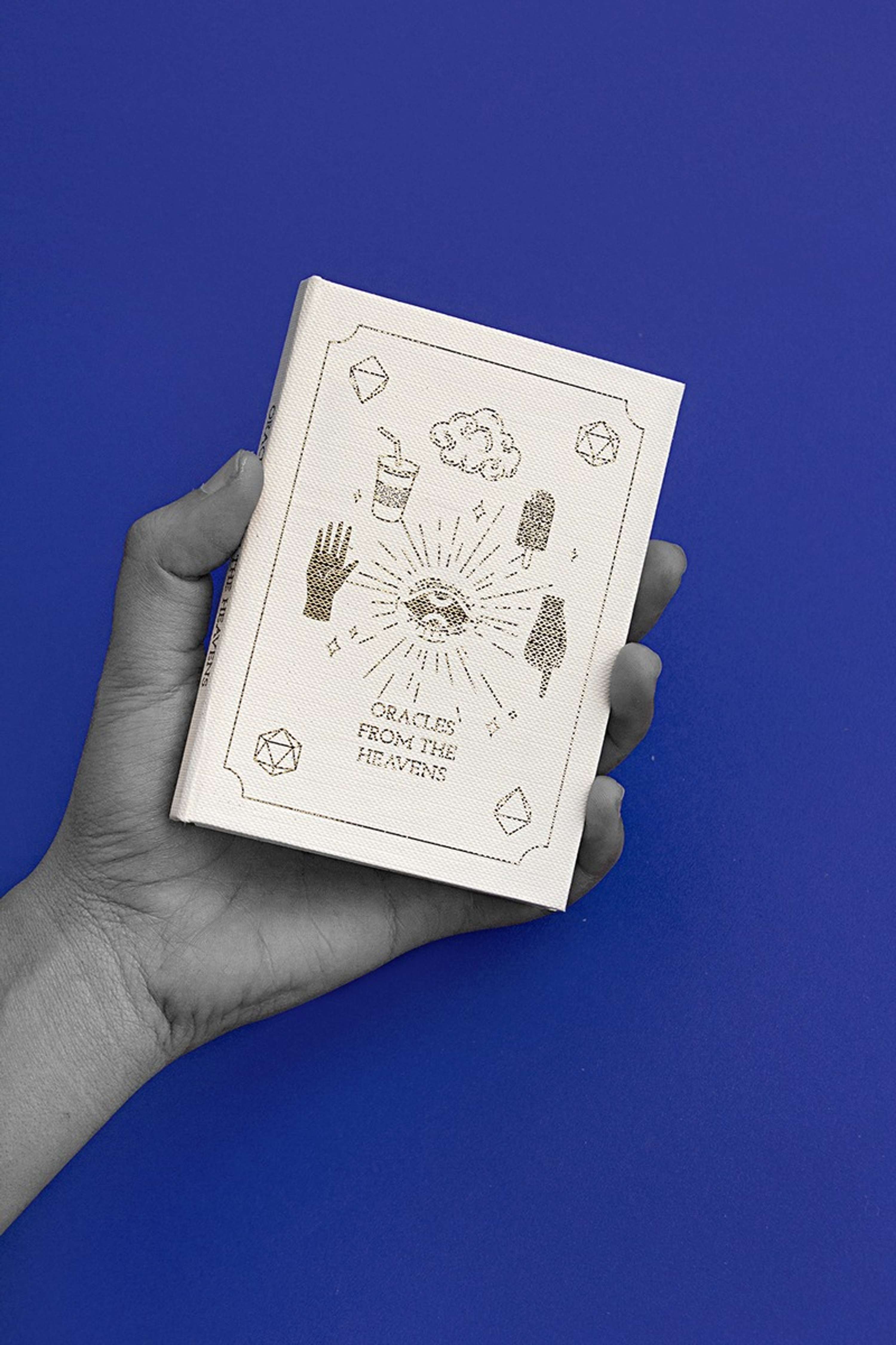 The little book of oracles by Nikki Ritmeijer