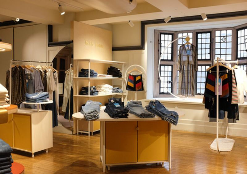 In store Interior Design by Hannah Barker-Wyatt