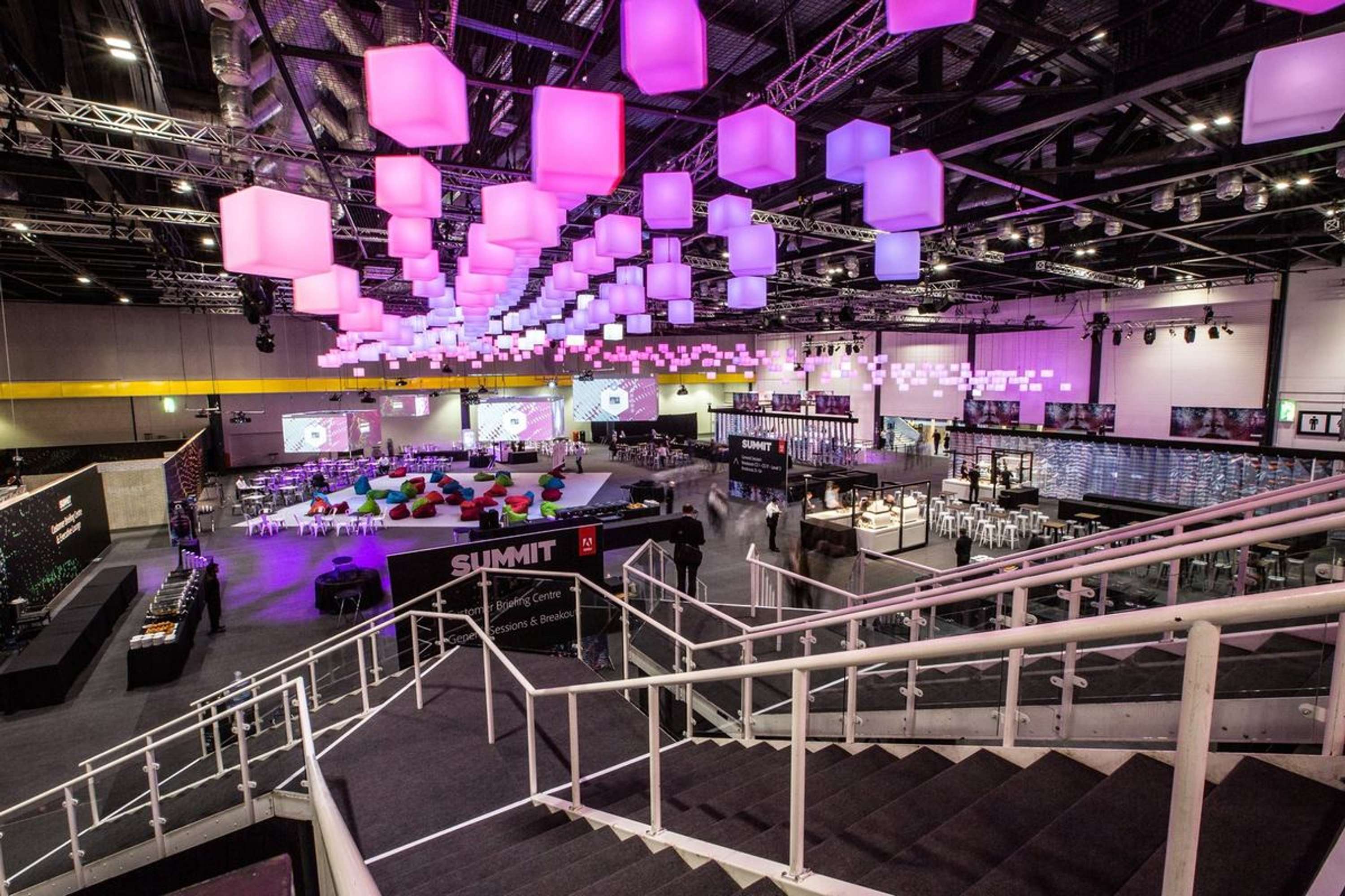 Hire it x Taylor Bennet at The Excel by Hire it