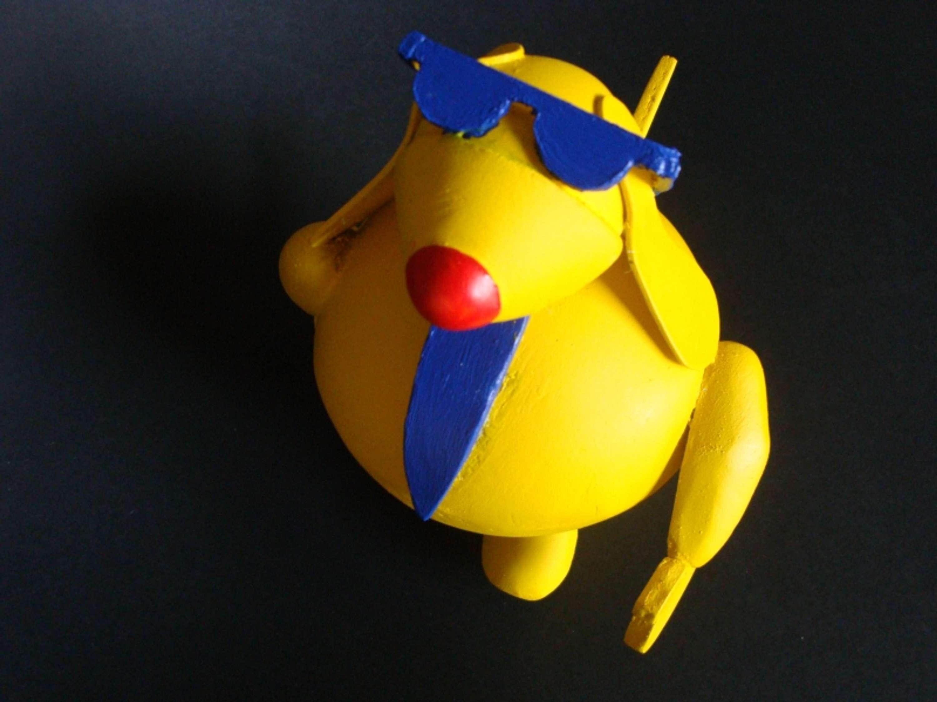 Project to a blind association by Carlota Perestrelo