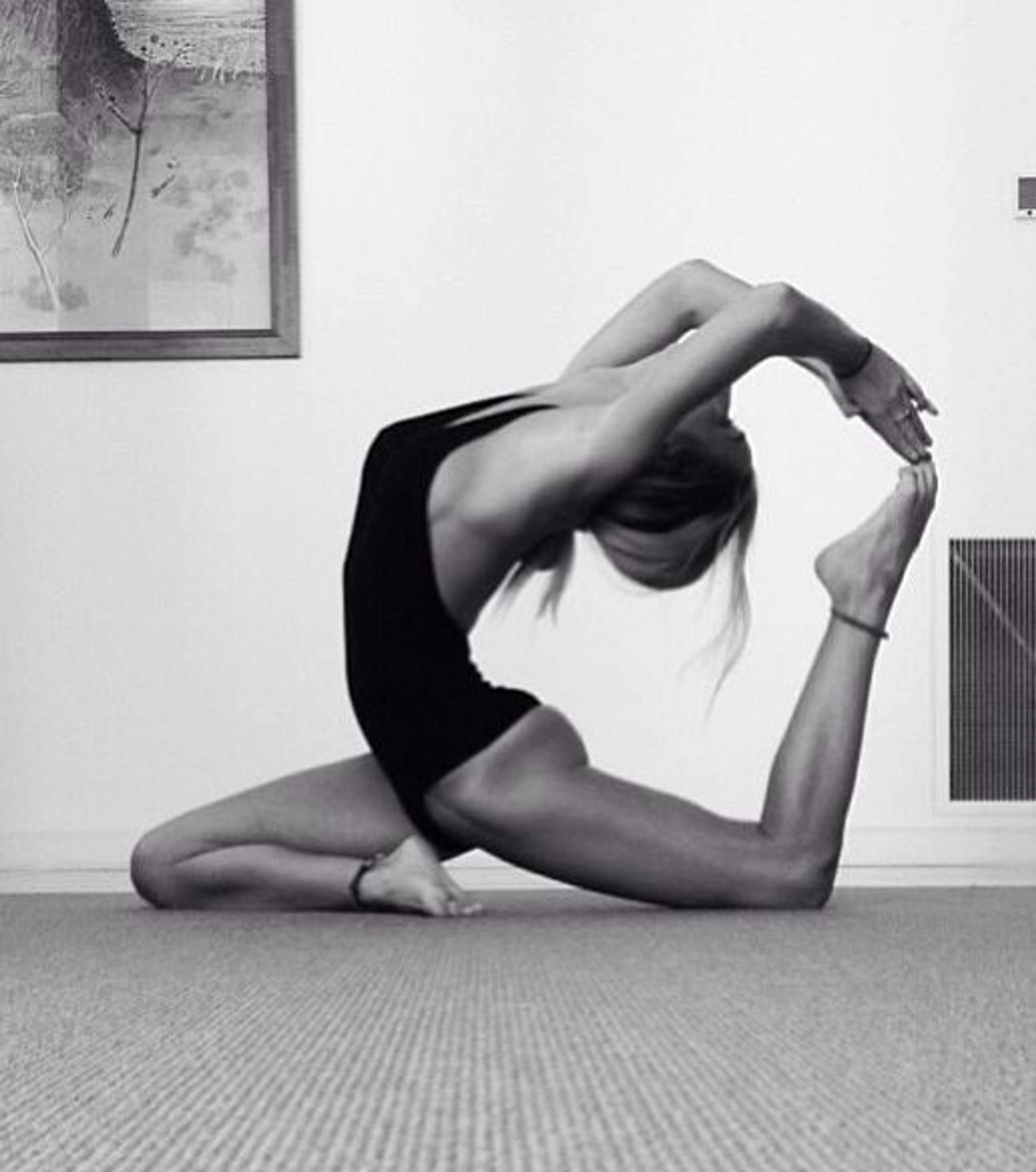 NET-A-SPORTER: Sport with style by Yoox Net a Porter Group