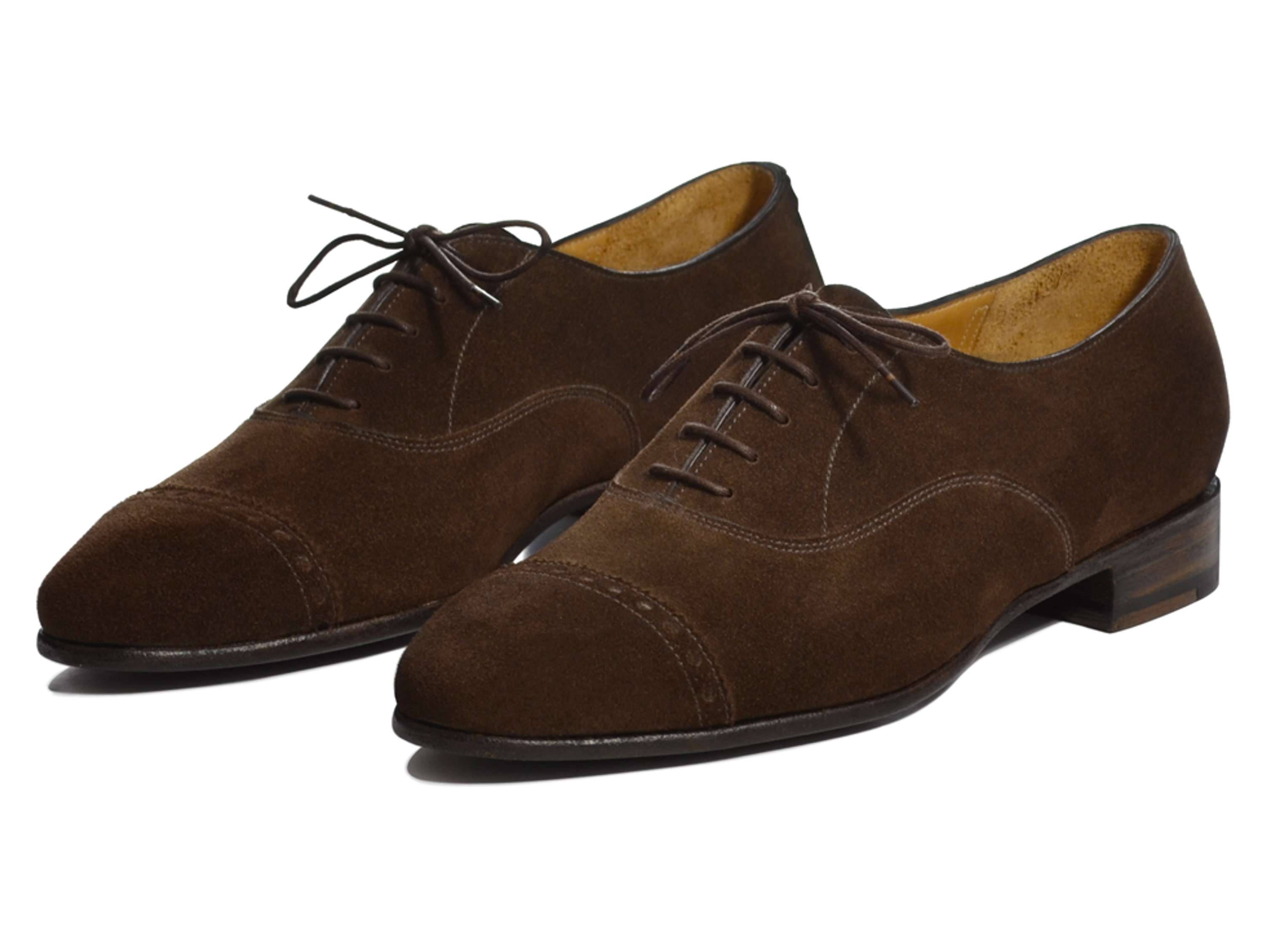 Allan Baudoin Bootmaker by Céleste Dudan