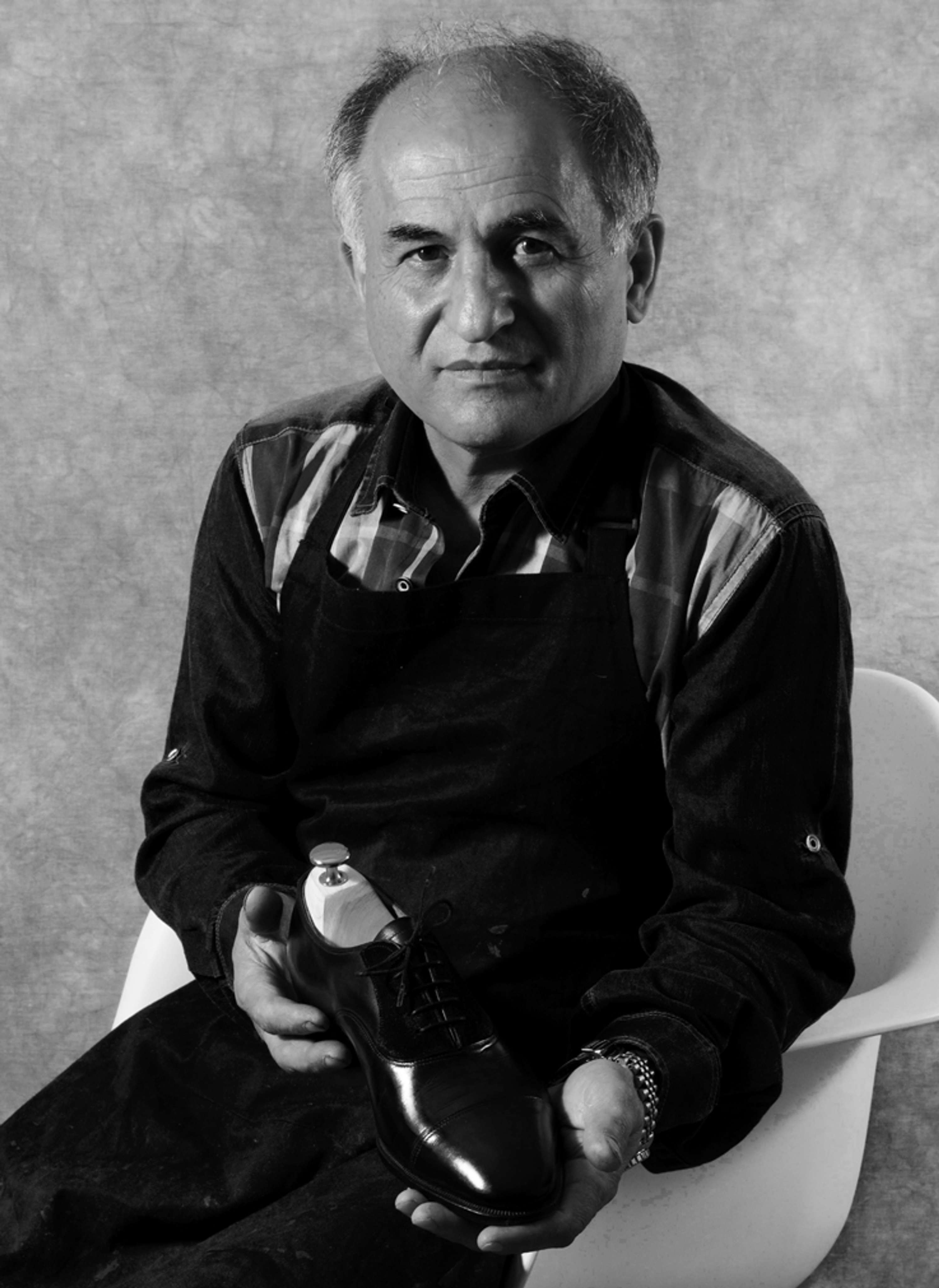 Allan Baudoin Bootmaker by Céleste Dudan