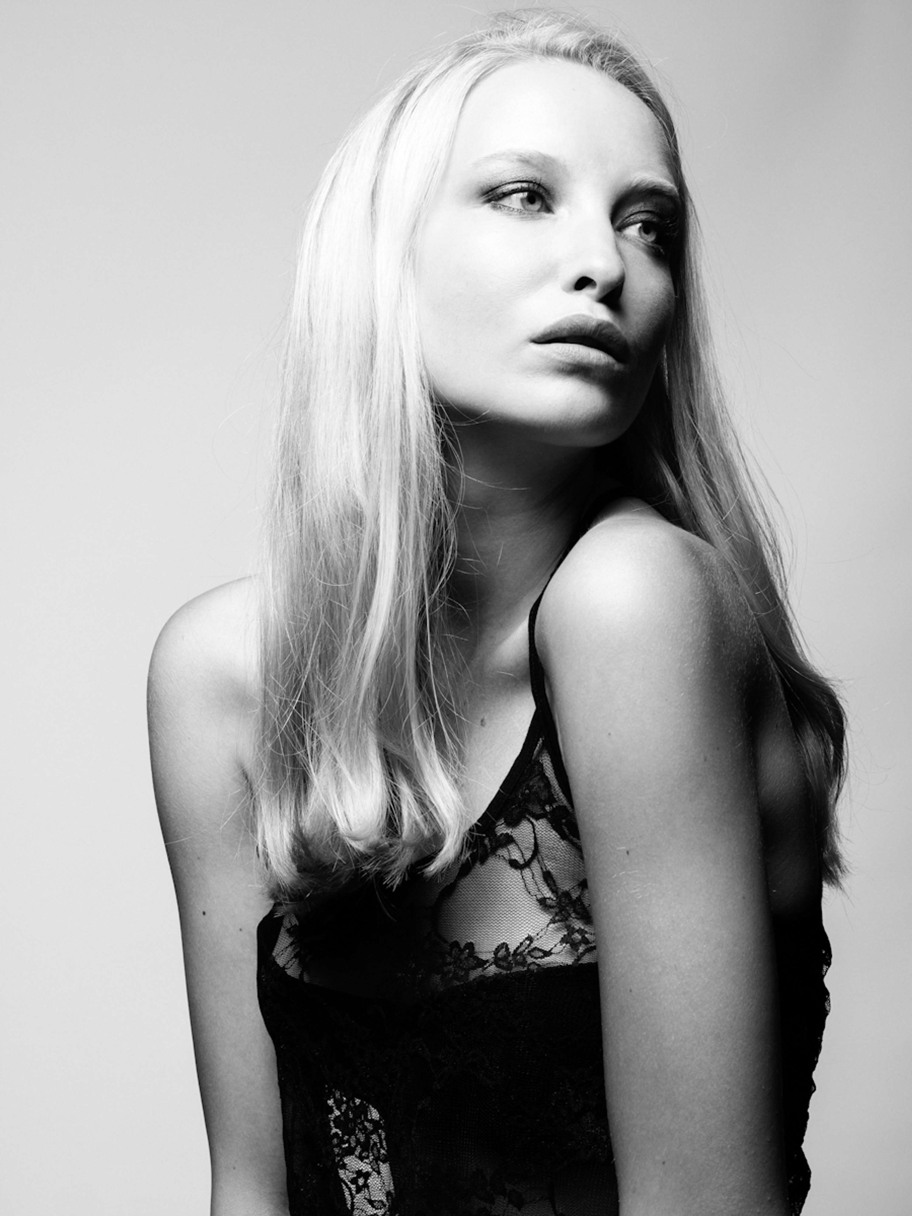 Fashion Editorial - Styling by Stefanie Dorfer
