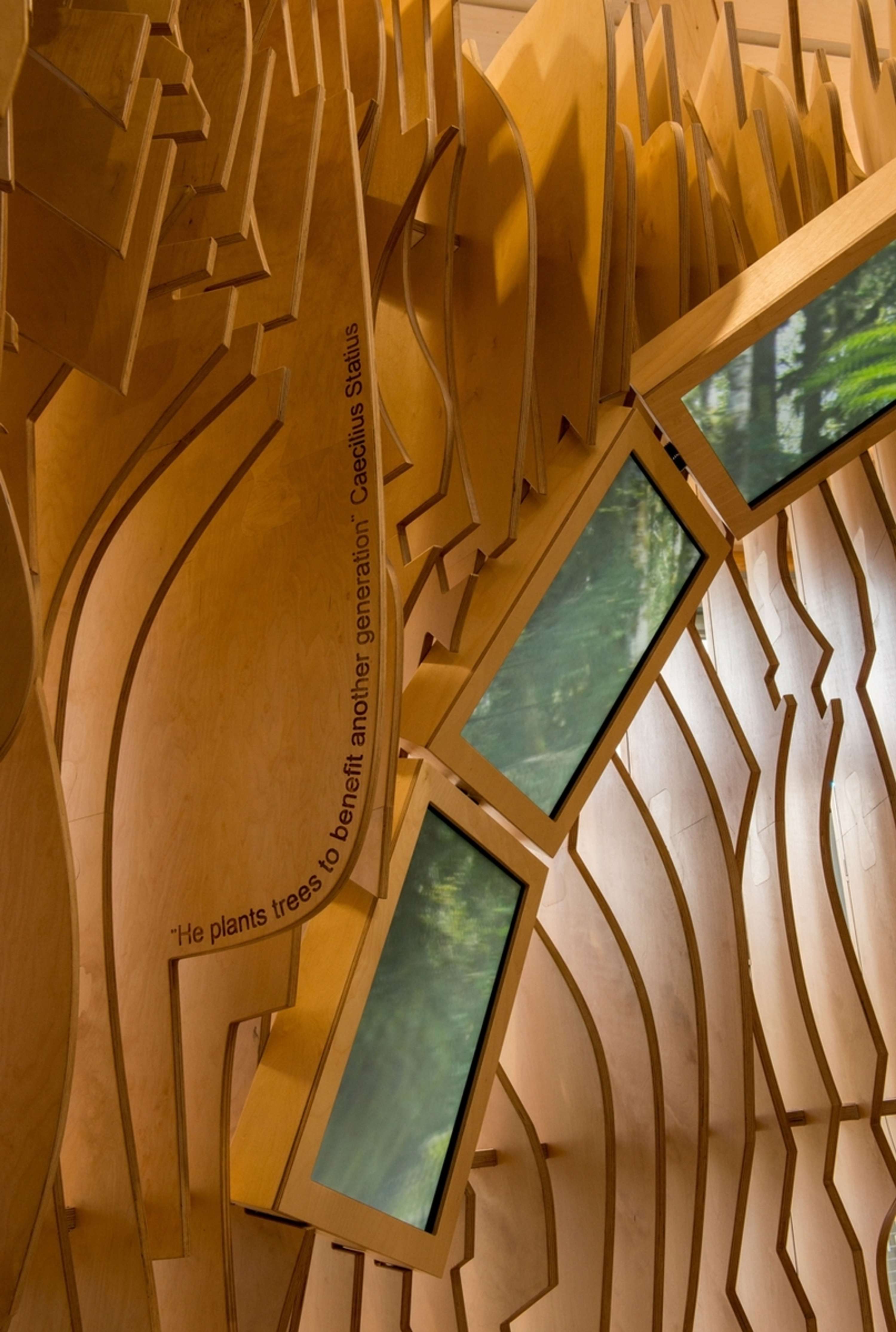 WWF Experience by Jason Bruges Studio