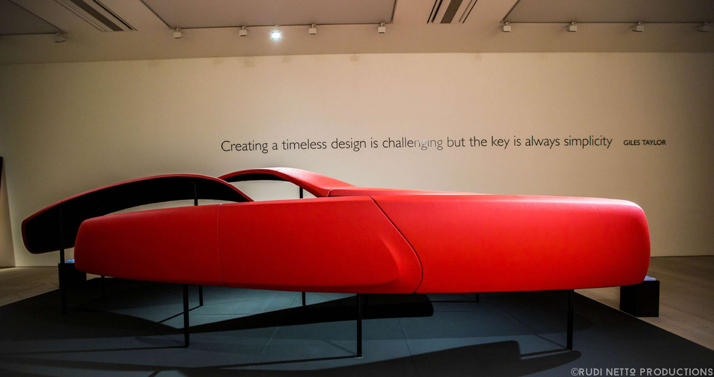 Saatchi Gallery by Rodolfo Netto